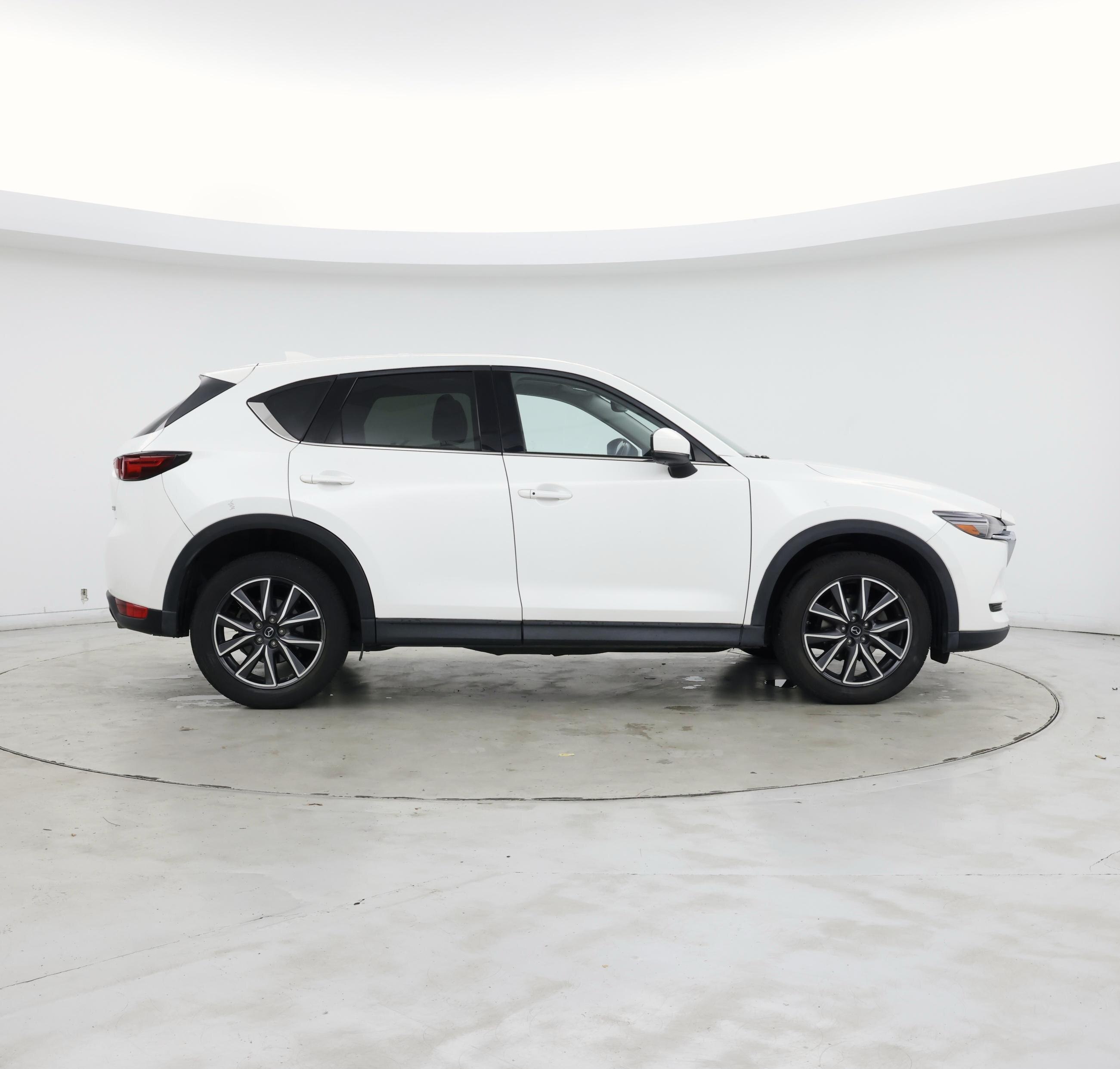 Thumbnail: 2017 Mazda CX-5 - 7