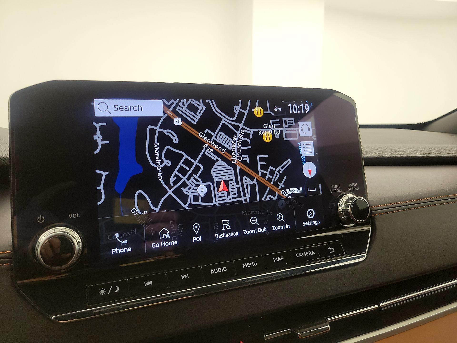 Thumbnail: 2023 Mitsubishi Outlander - 14