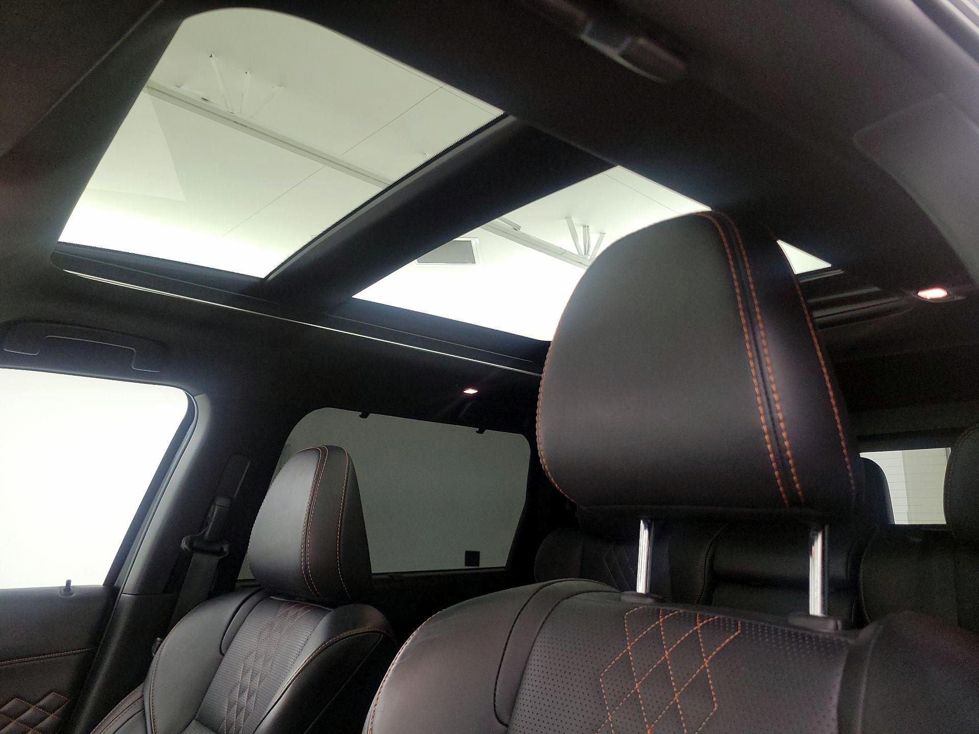 Thumbnail: 2023 Mitsubishi Outlander - 20