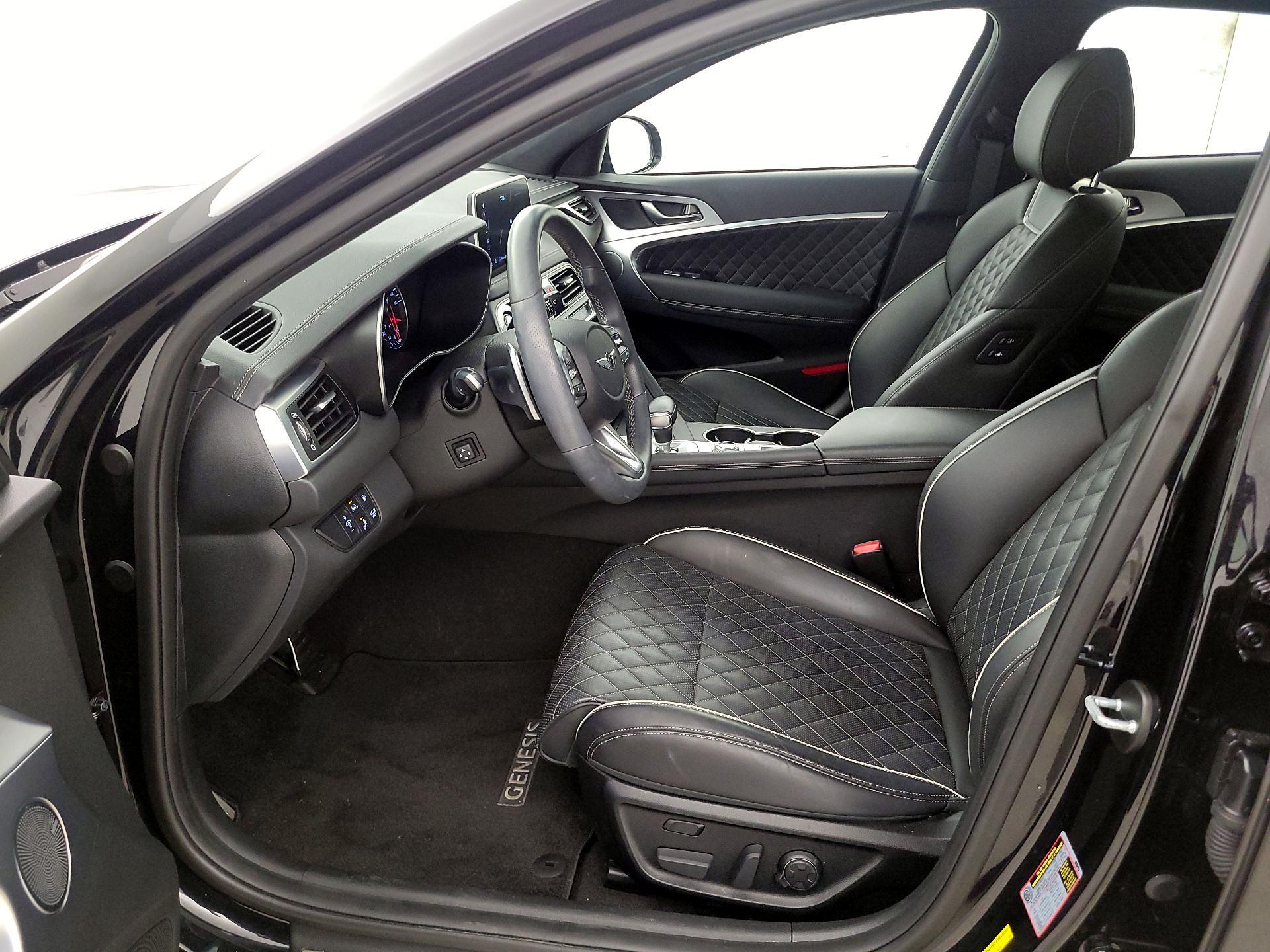 Thumbnail: 2021 Genesis G70 - 11