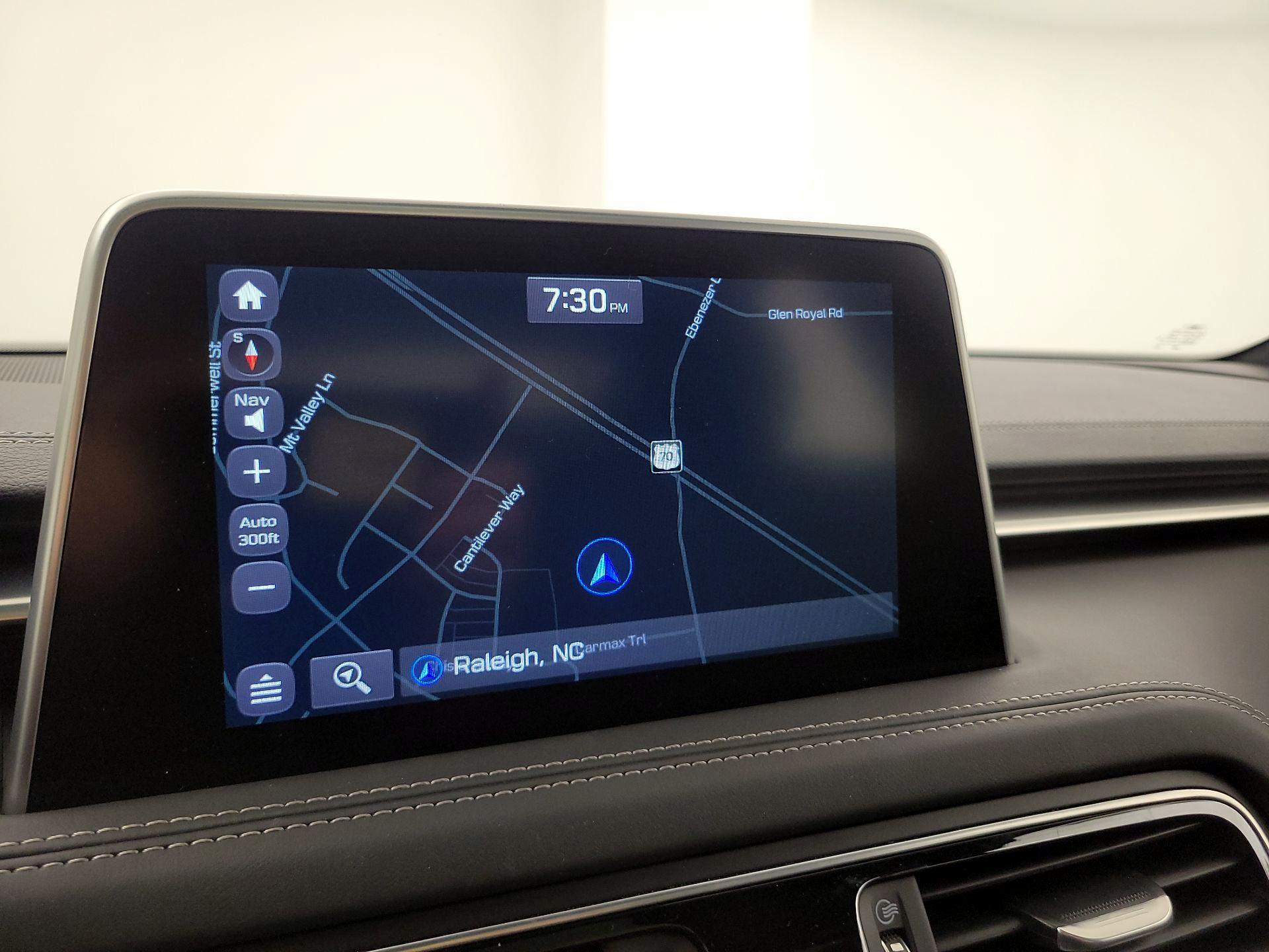 Thumbnail: 2021 Genesis G70 - 14