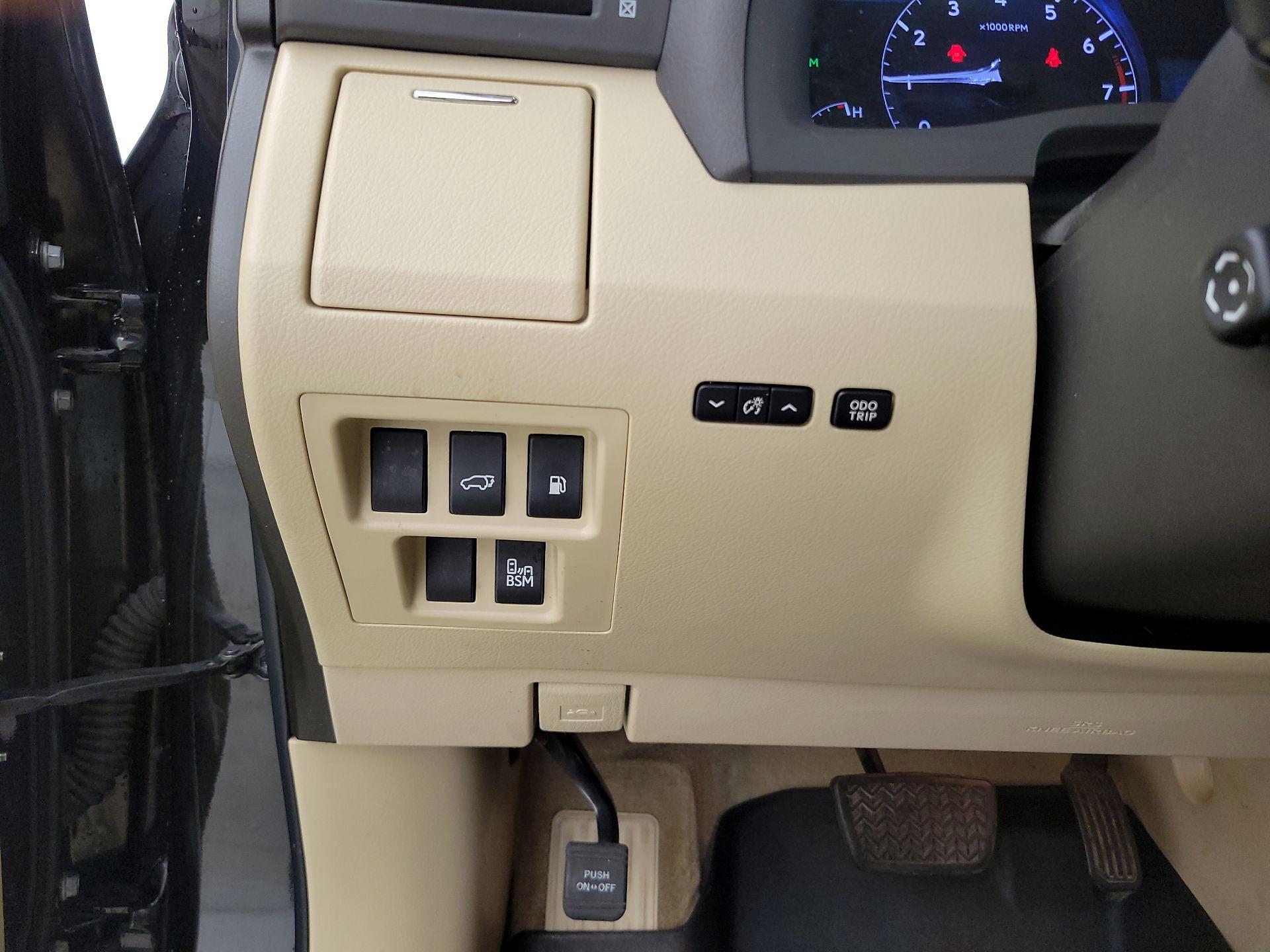 Thumbnail: 2014 Lexus RX - 13