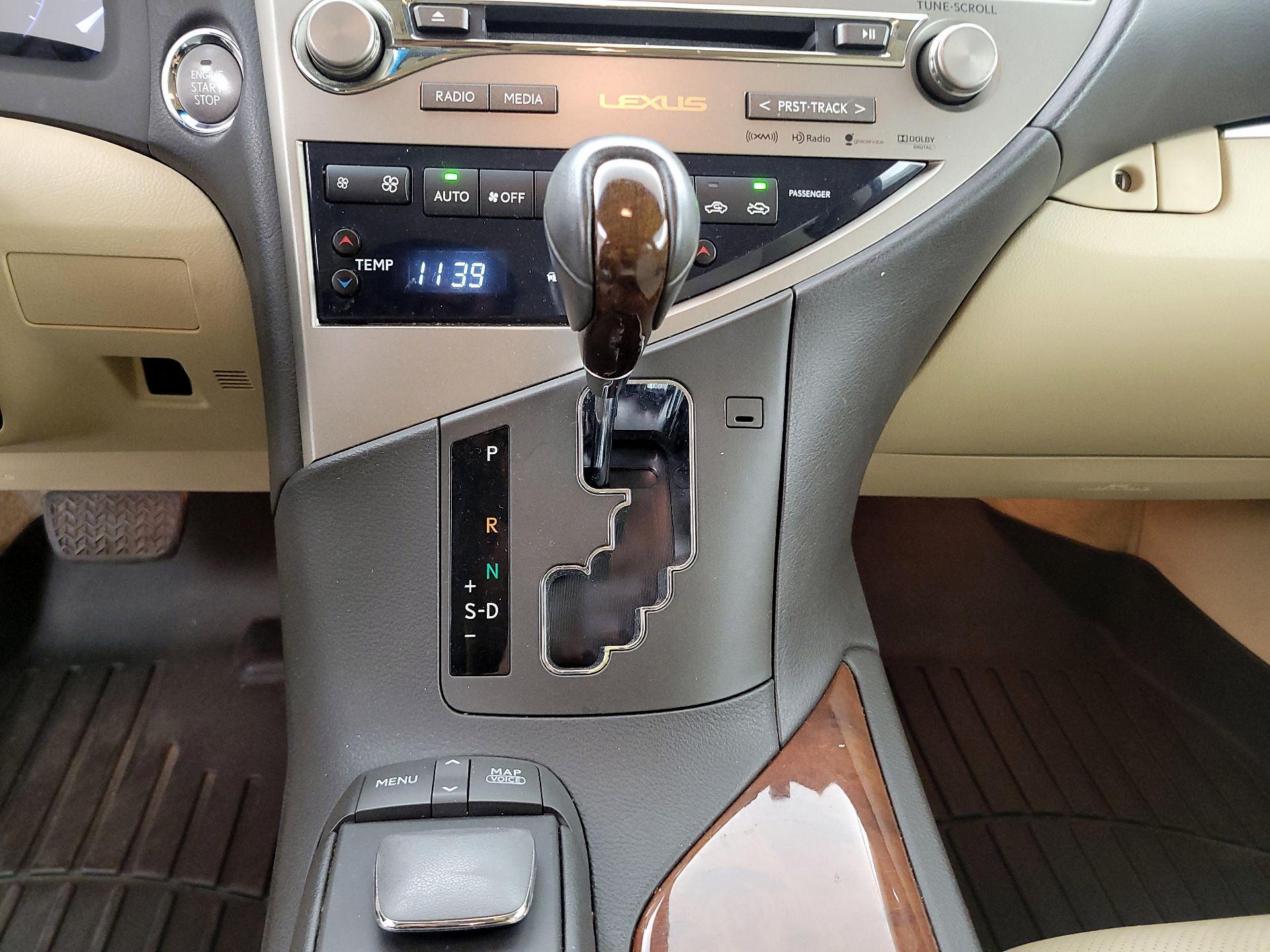 Thumbnail: 2014 Lexus RX - 18