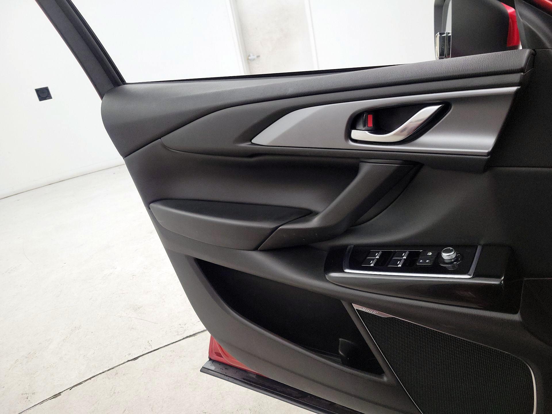 Thumbnail: 2021 Mazda CX-9 - 12