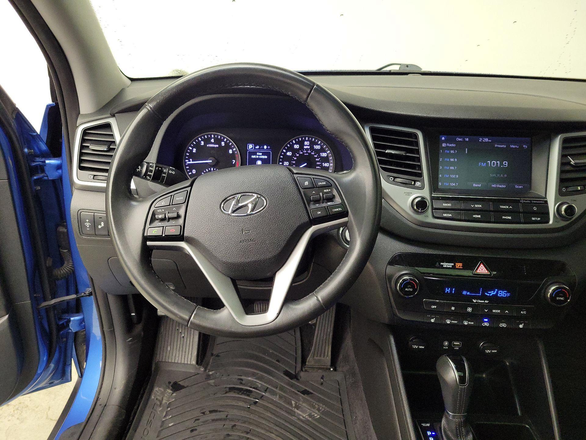 Thumbnail: 2018 Hyundai Tucson - 9