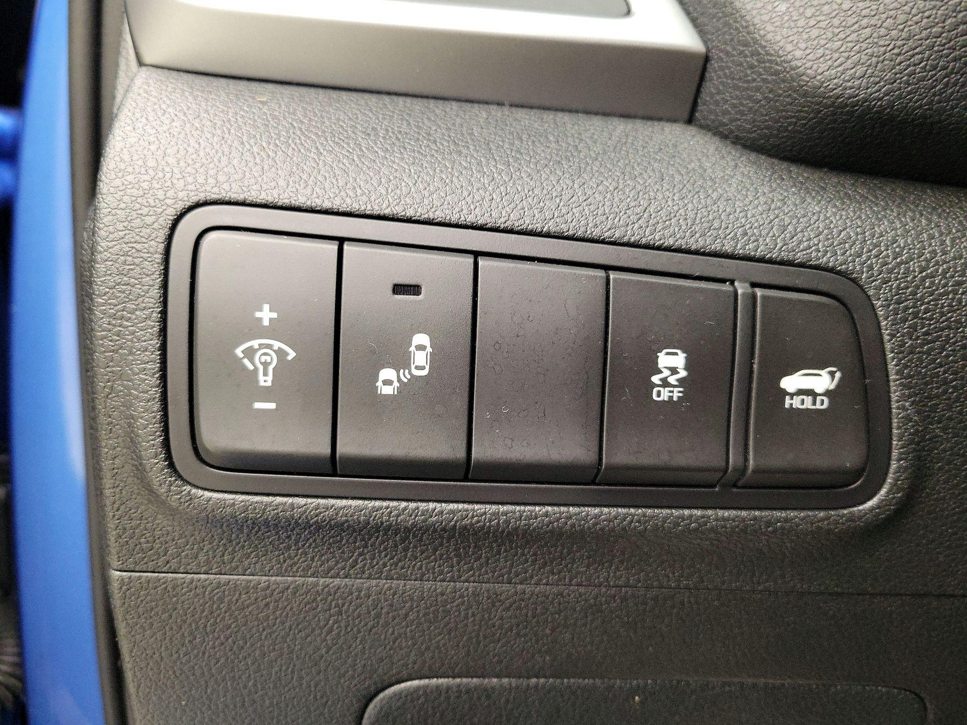 Thumbnail: 2018 Hyundai Tucson - 13