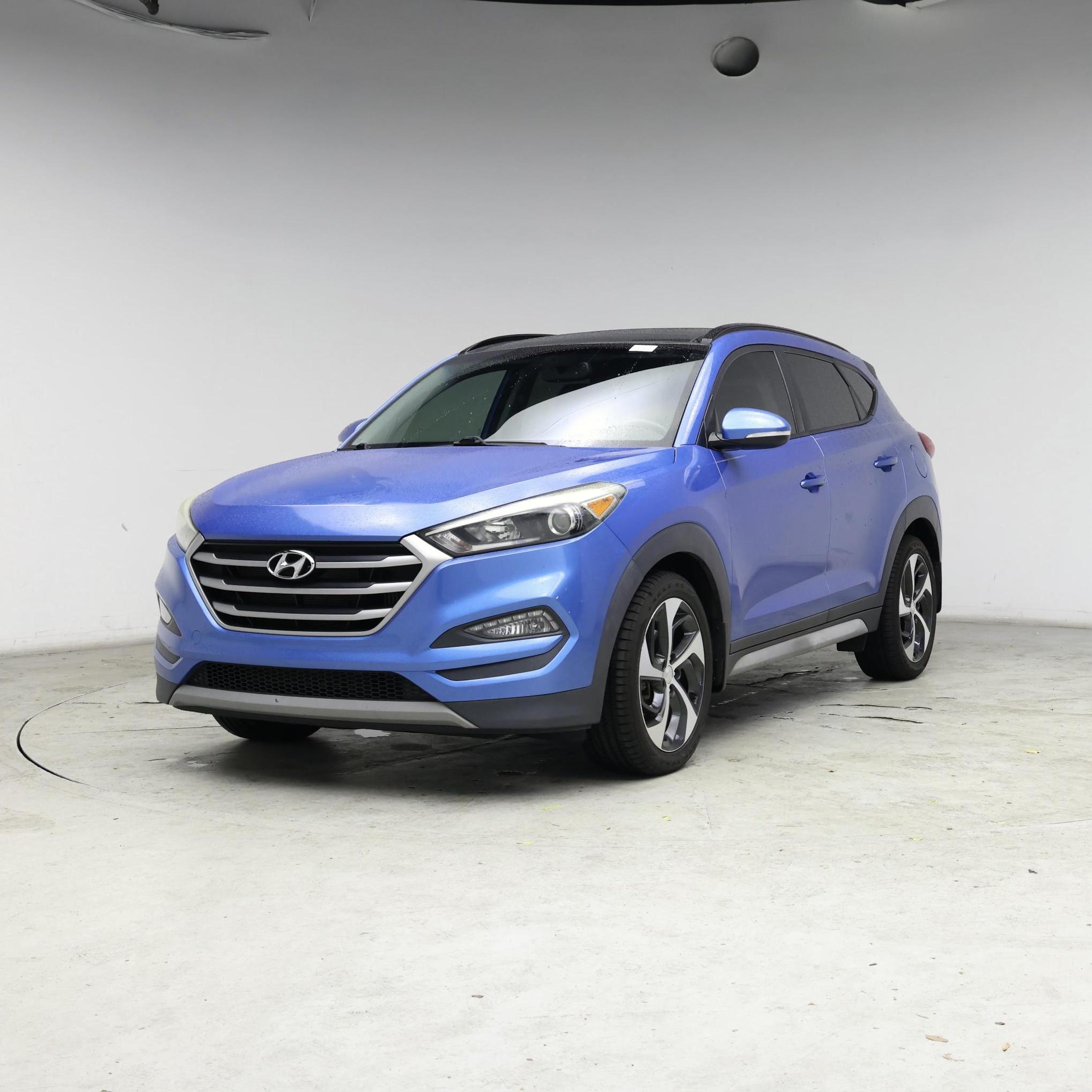 Thumbnail: 2018 Hyundai Tucson - 4