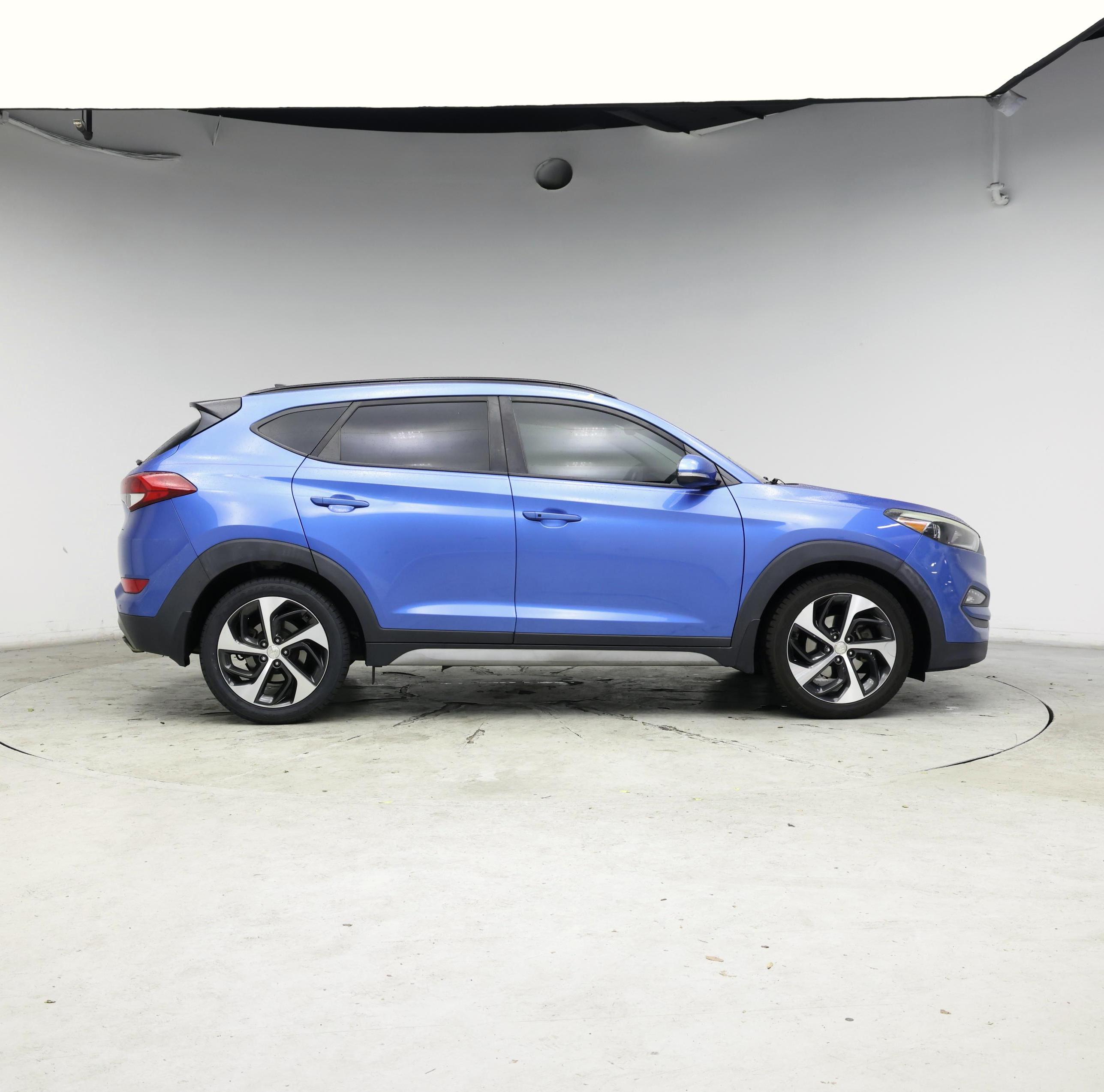 Thumbnail: 2018 Hyundai Tucson - 7