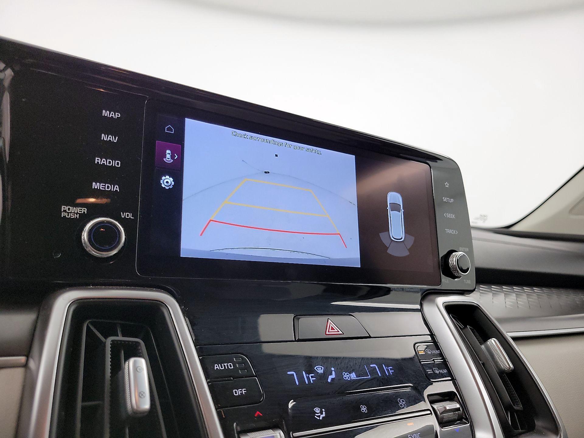 Thumbnail: 2022 Kia Sorento - 15