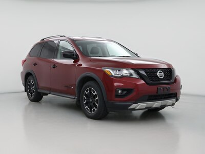 2020 Nissan Pathfinder SV