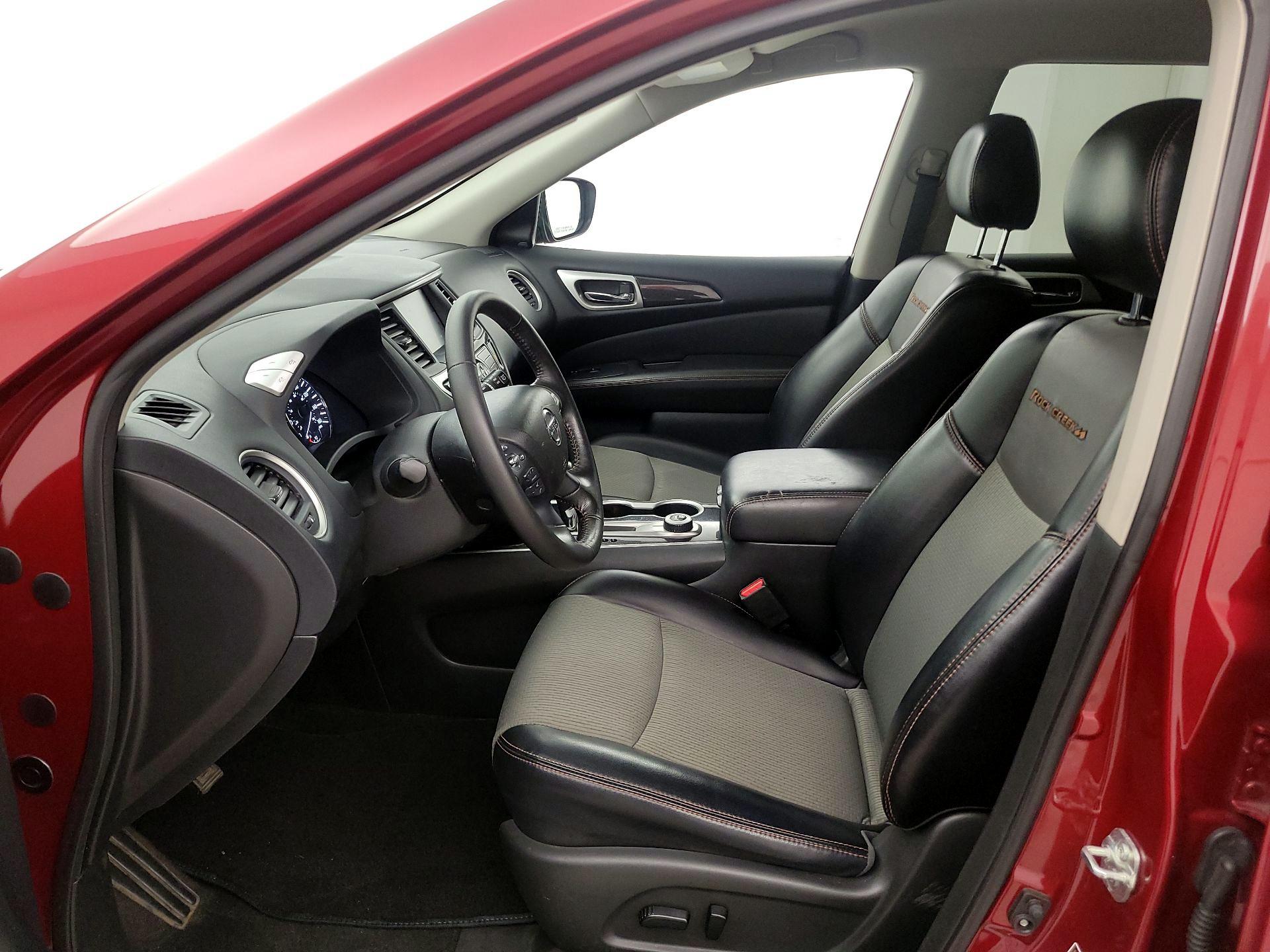 Thumbnail: 2020 Nissan Pathfinder - 11