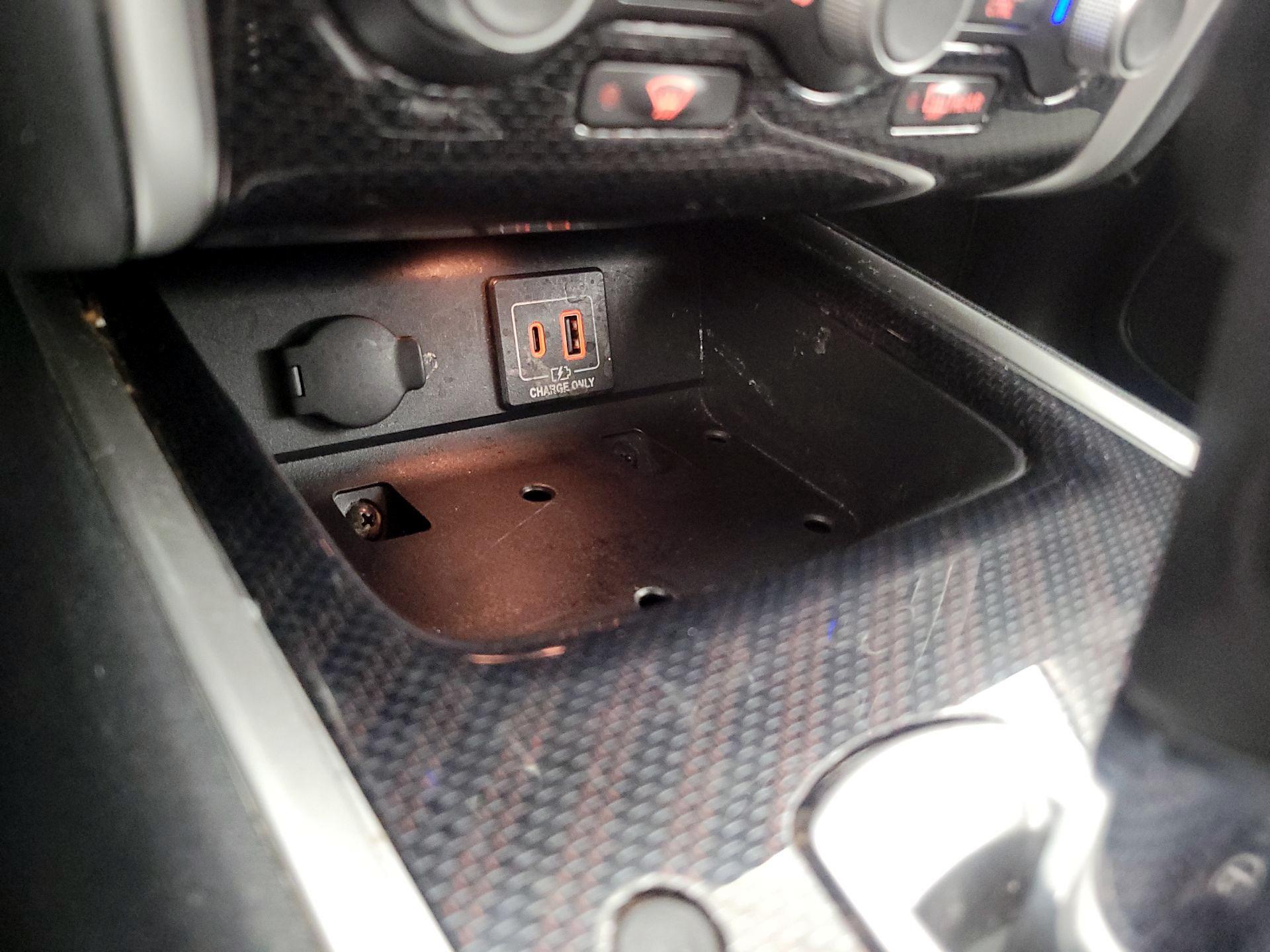 Thumbnail: 2020 Nissan Pathfinder - 18