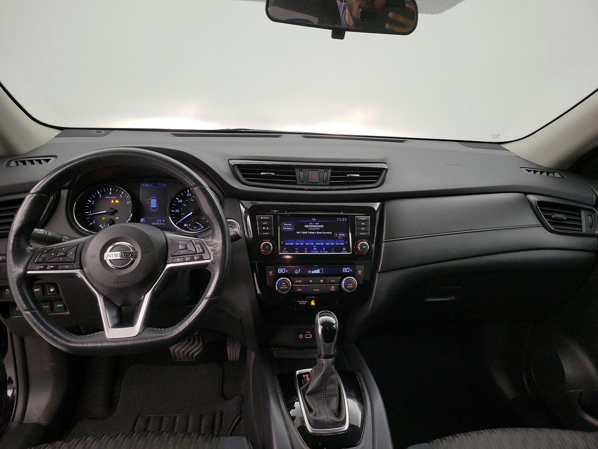 Thumbnail: 2018 Nissan Rogue - 9