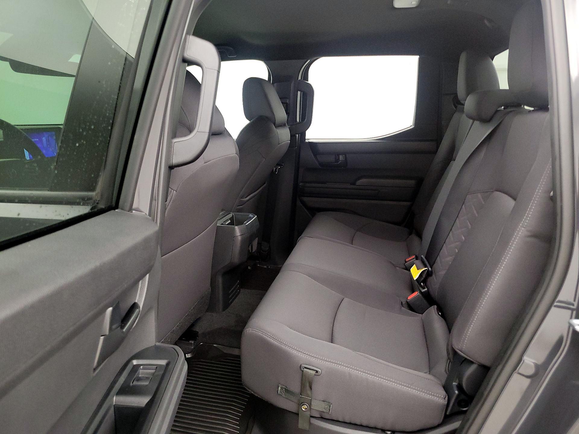 Thumbnail: 2024 Toyota Tacoma - 19