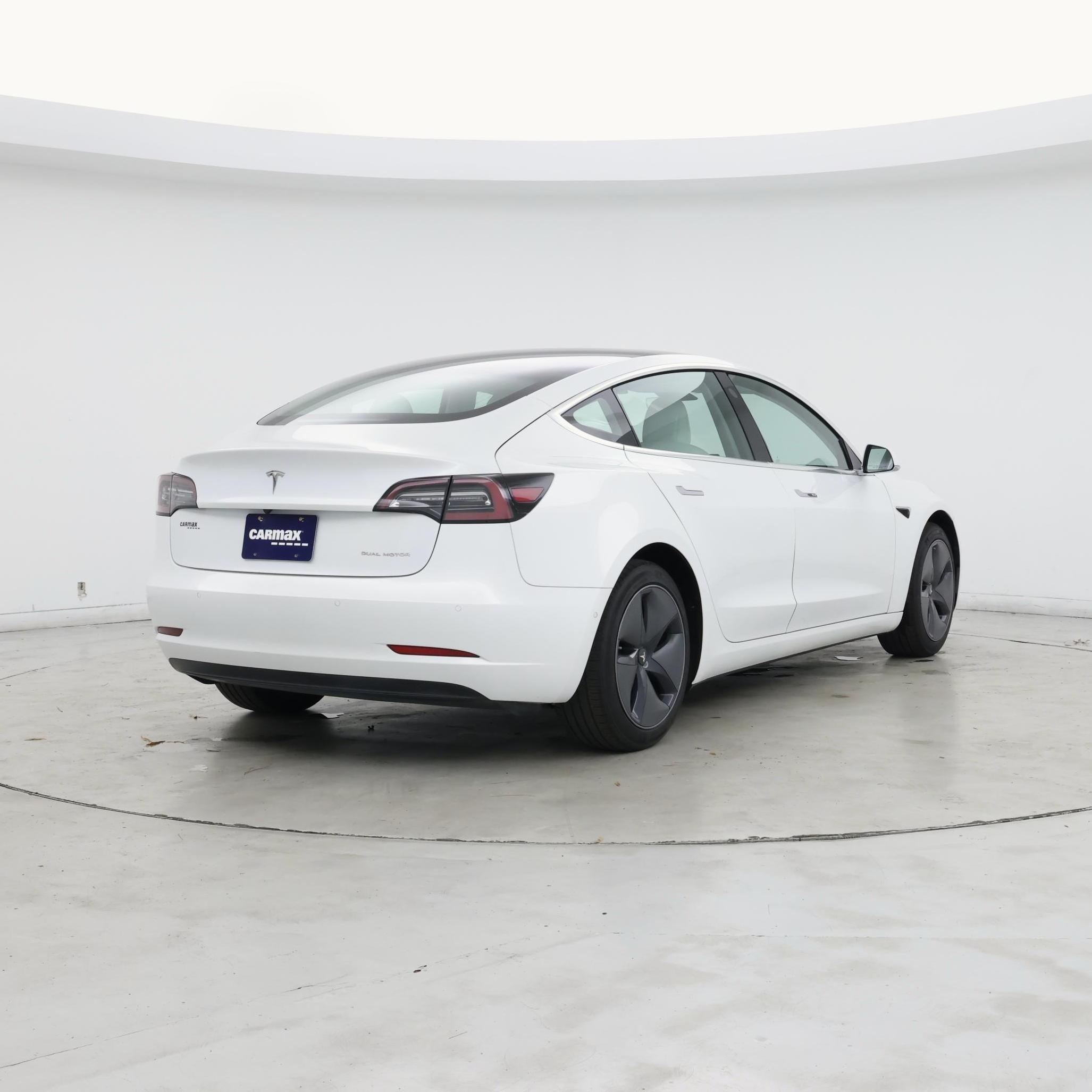 Thumbnail: 2020 Tesla Model 3 - 8