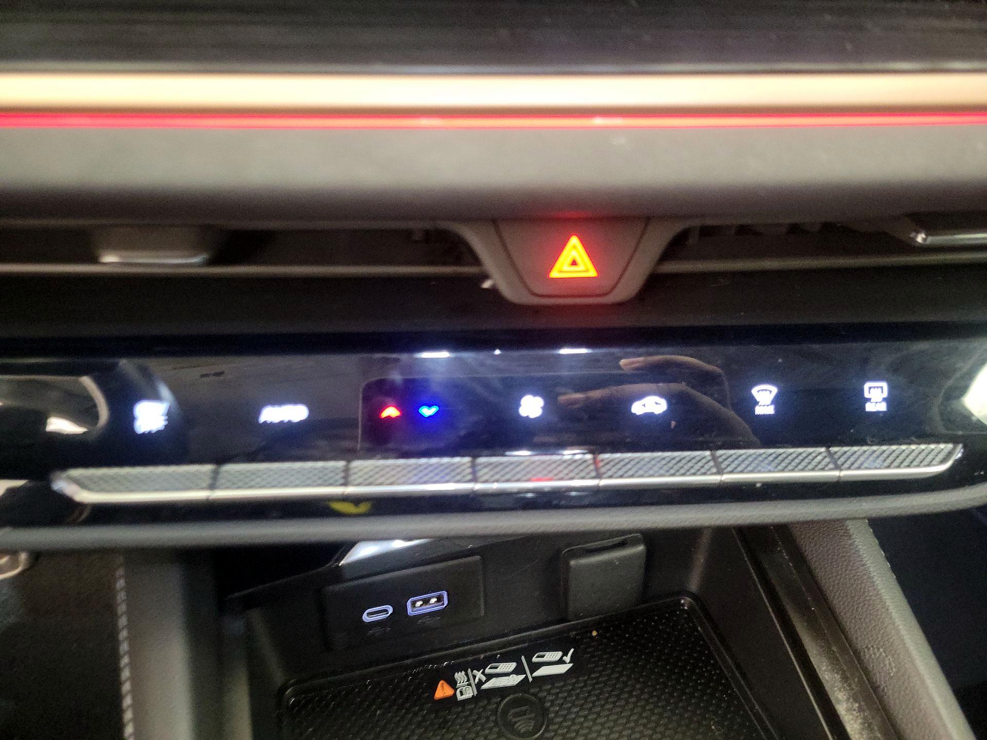 Thumbnail: 2024 Buick Envision - 16