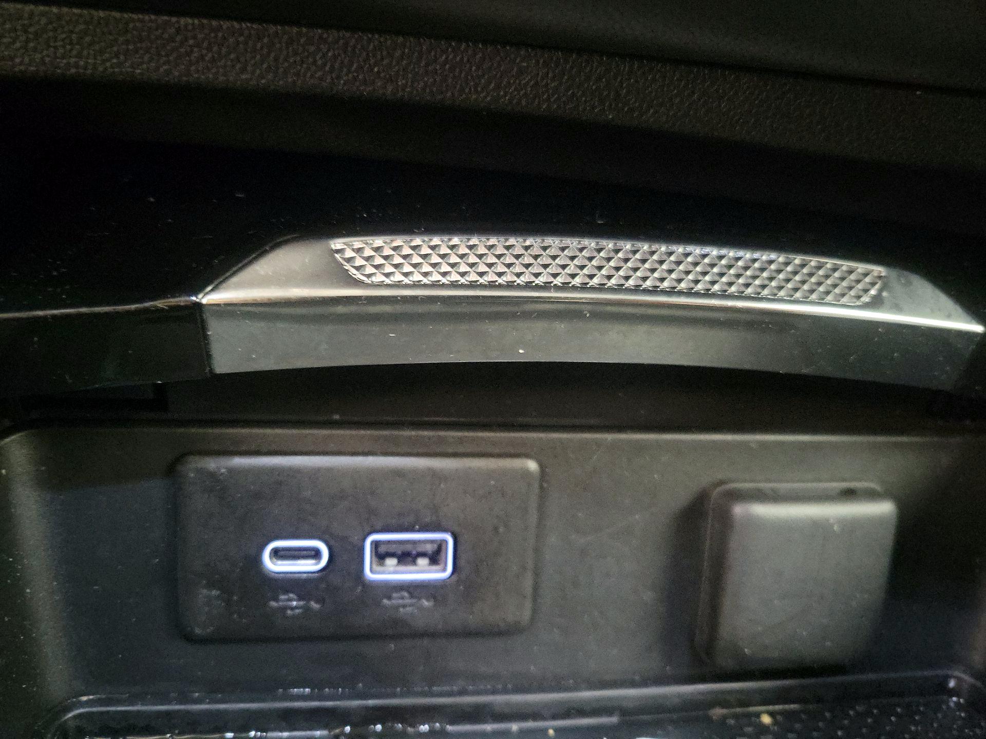 Thumbnail: 2024 Buick Envision - 18