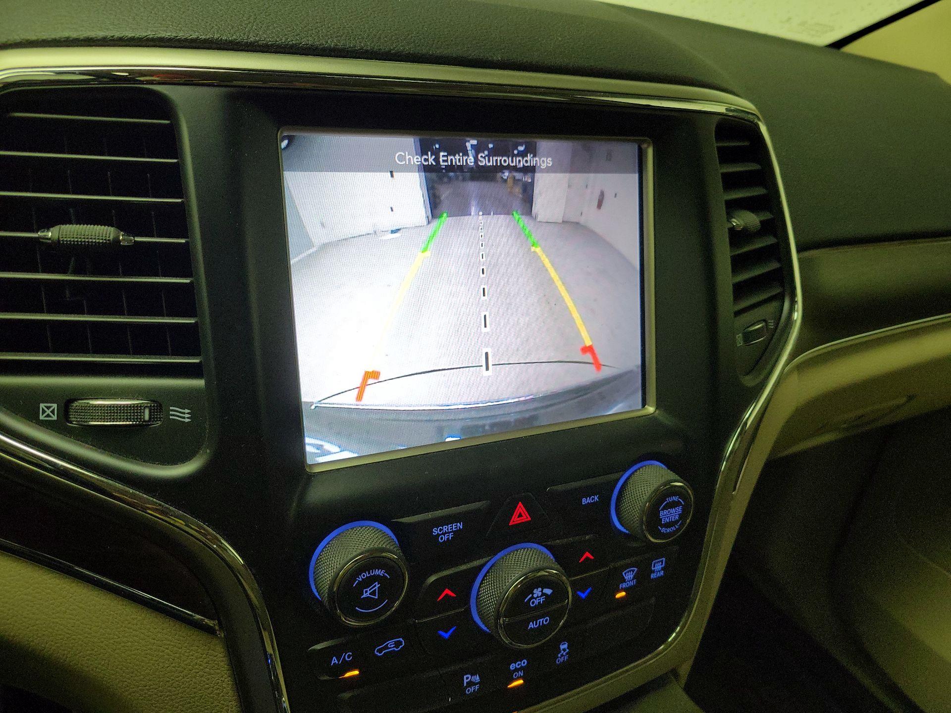 Thumbnail: 2015 Jeep Grand Cherokee - 15