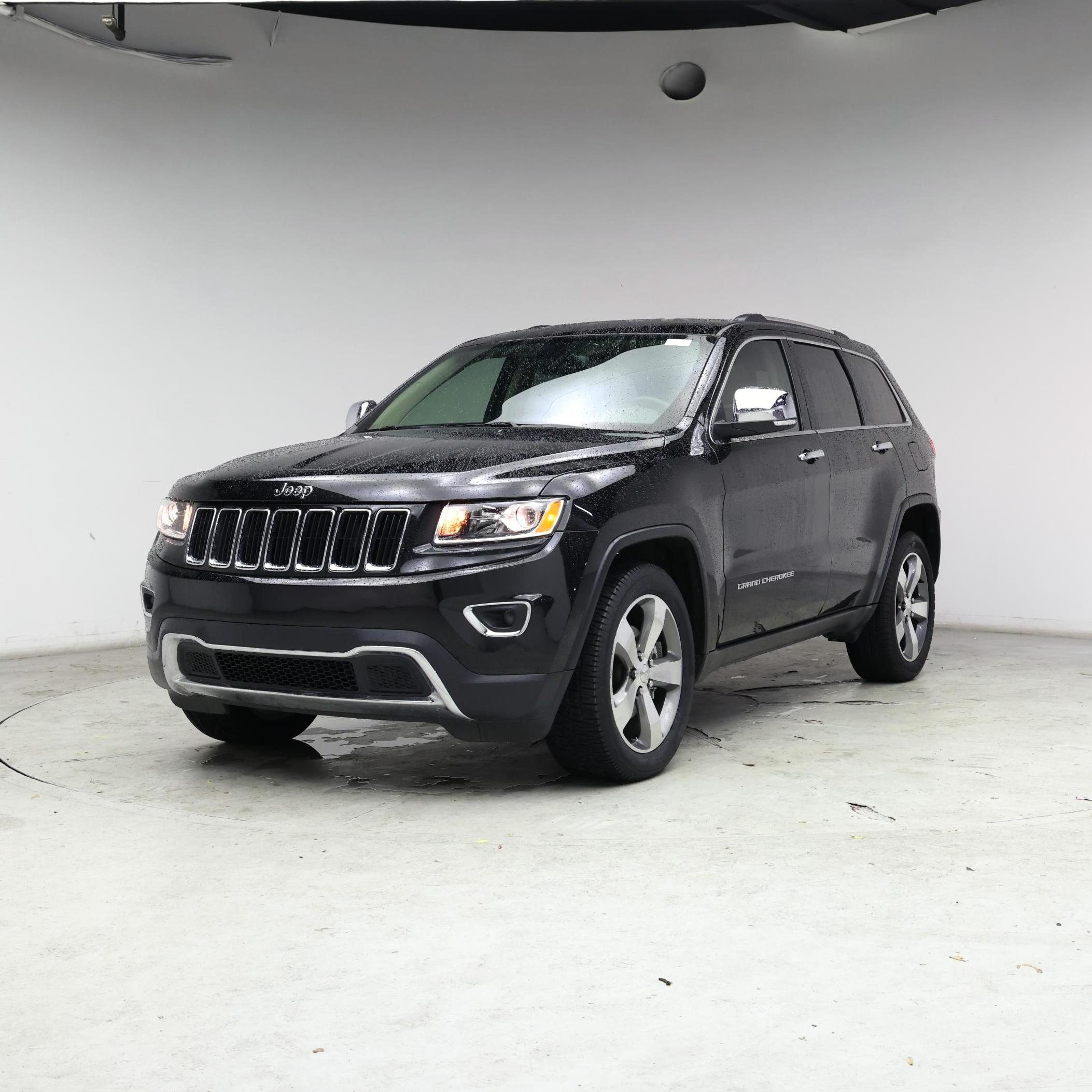 Thumbnail: 2015 Jeep Grand Cherokee - 4