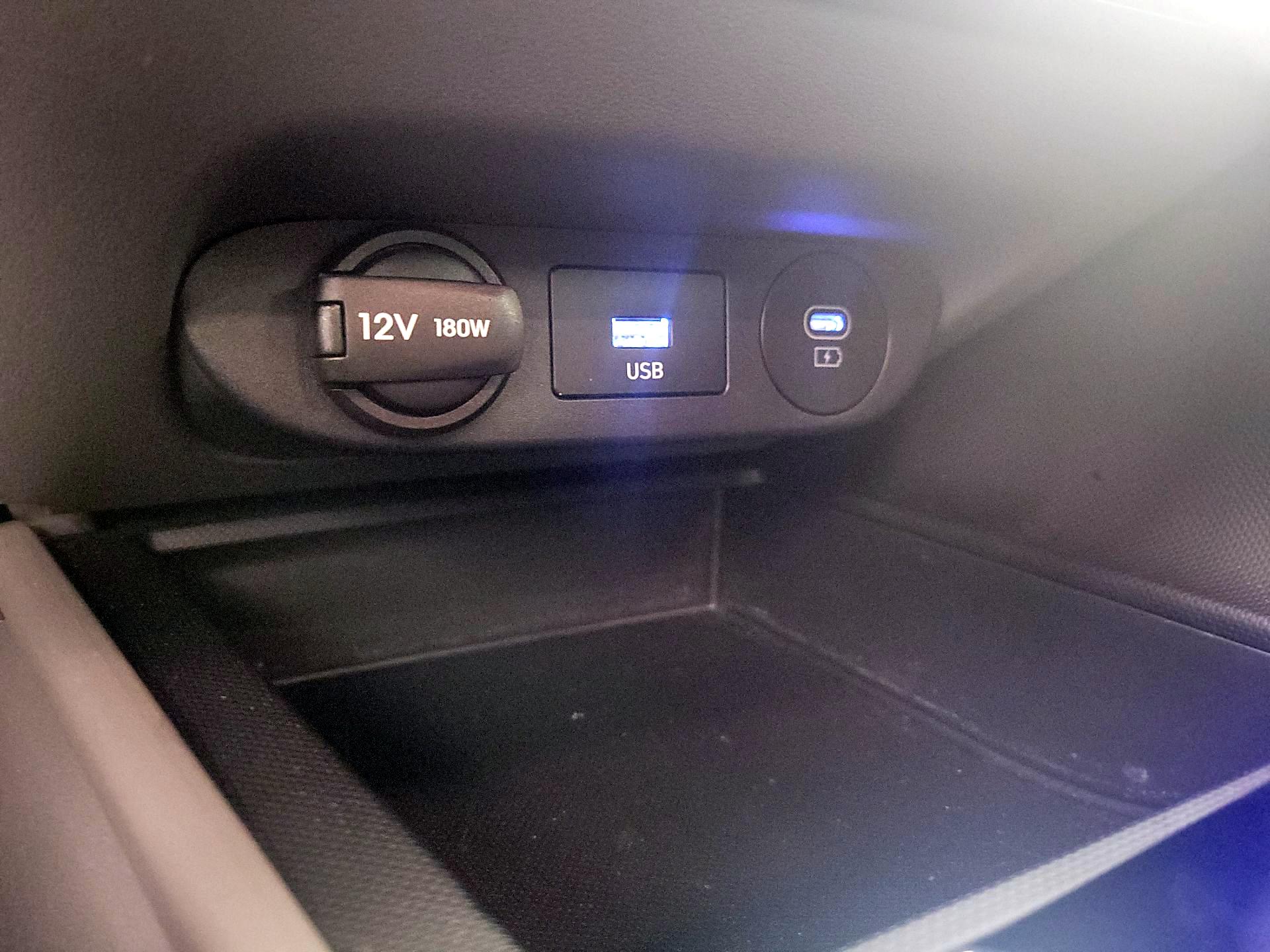 Thumbnail: 2024 Hyundai Elantra - 18