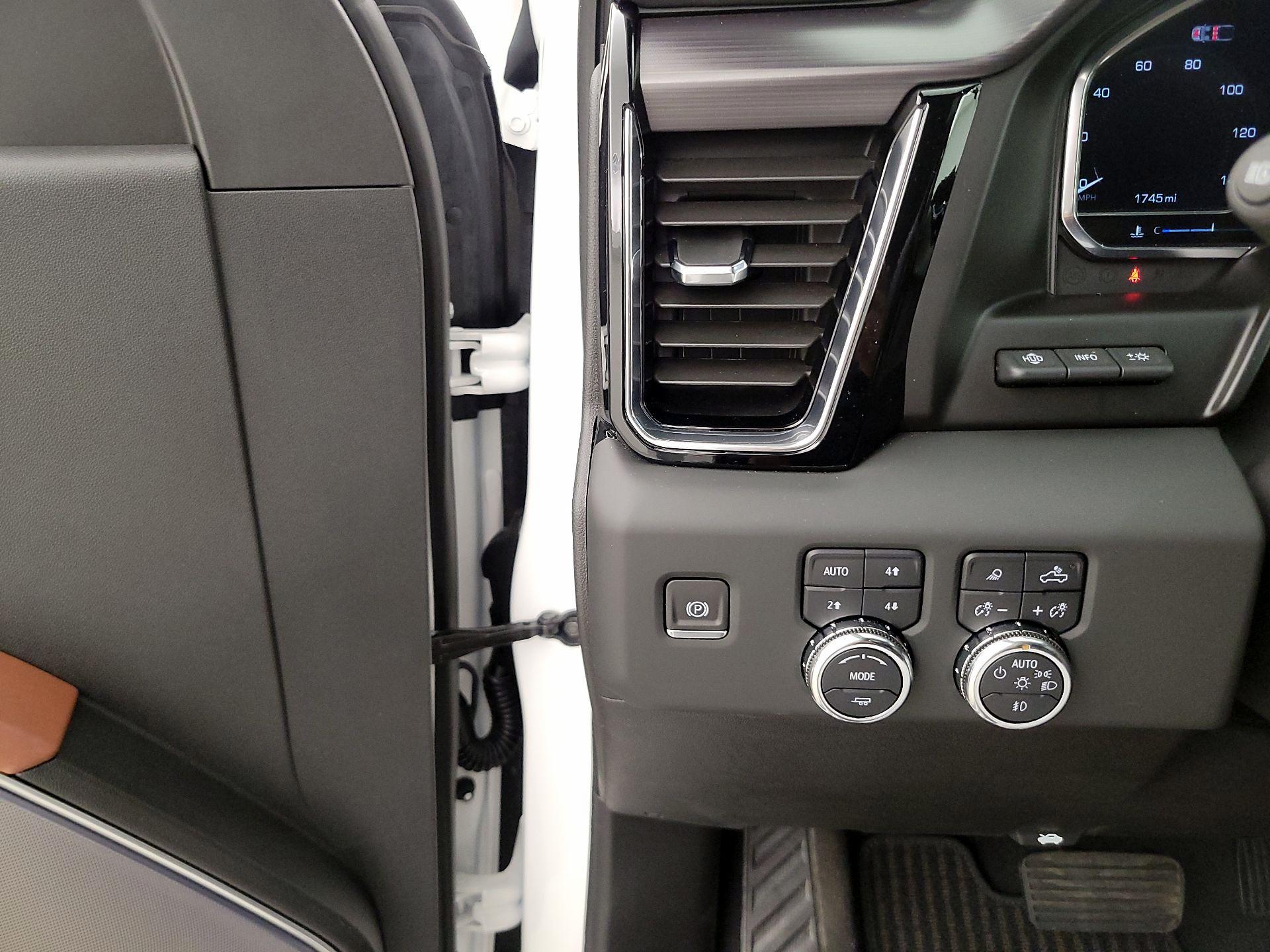 Thumbnail: 2025 GMC Sierra 1500 - 13