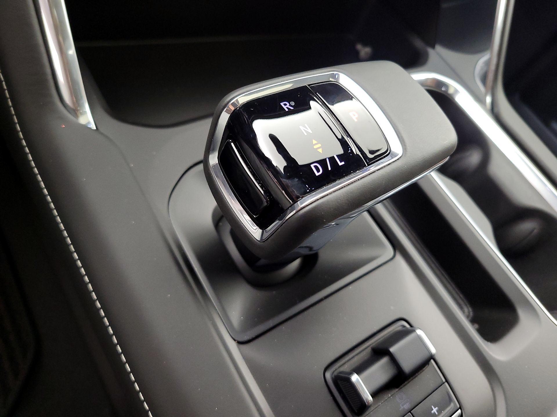 Thumbnail: 2025 GMC Sierra 1500 - 18