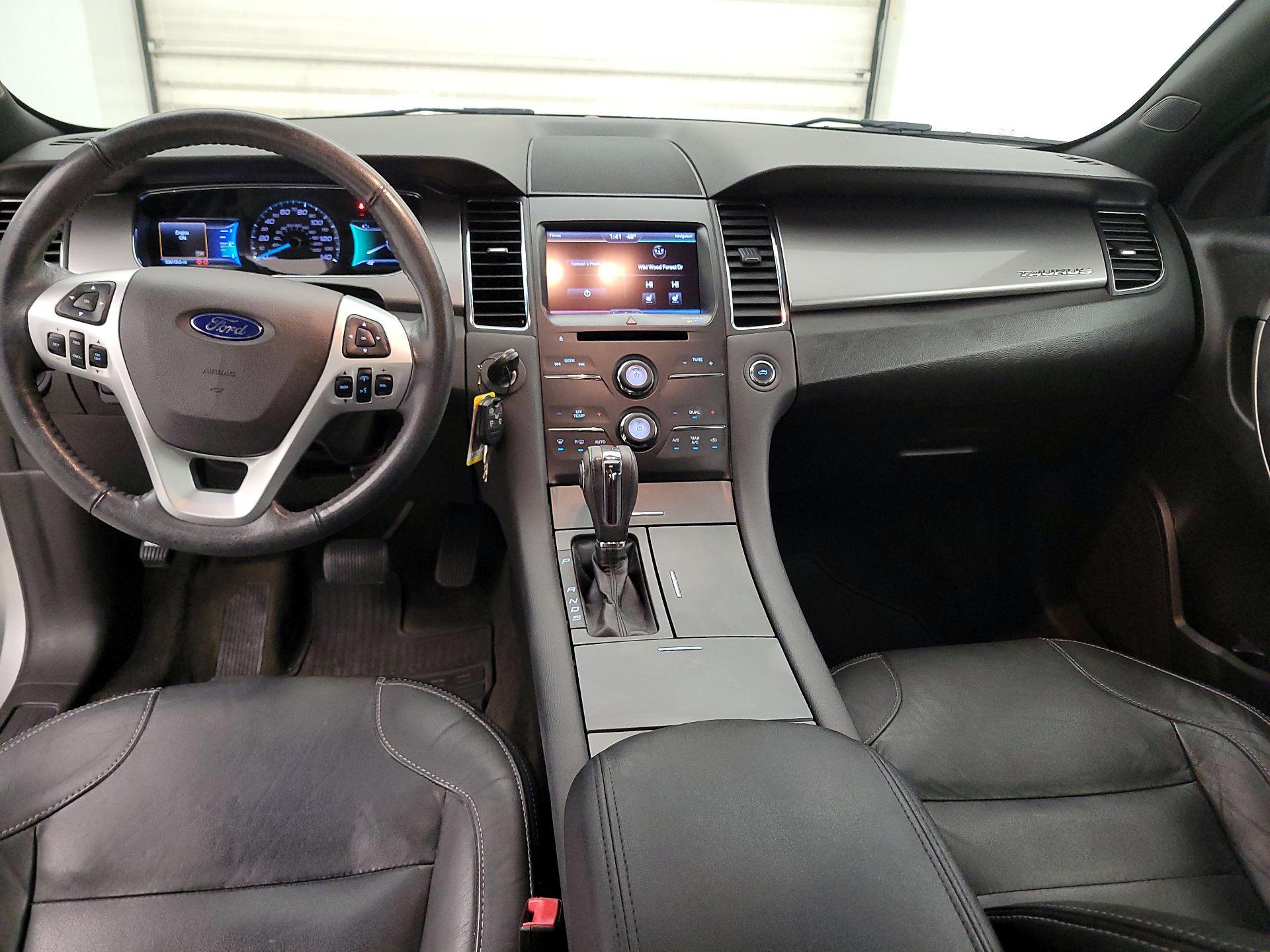 Thumbnail: 2014 Ford Taurus - 9