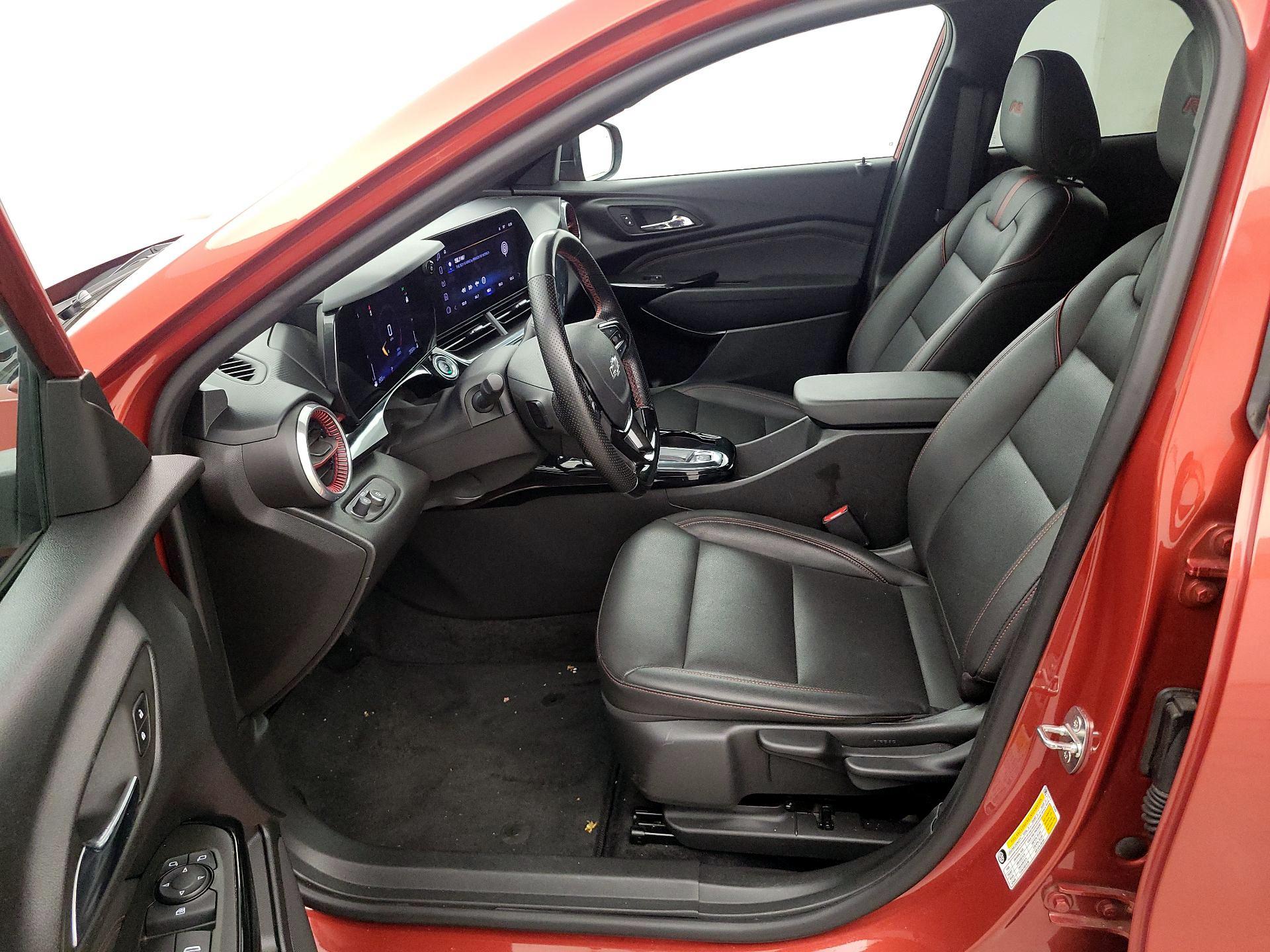 Thumbnail: 2024 Chevrolet Trax - 11