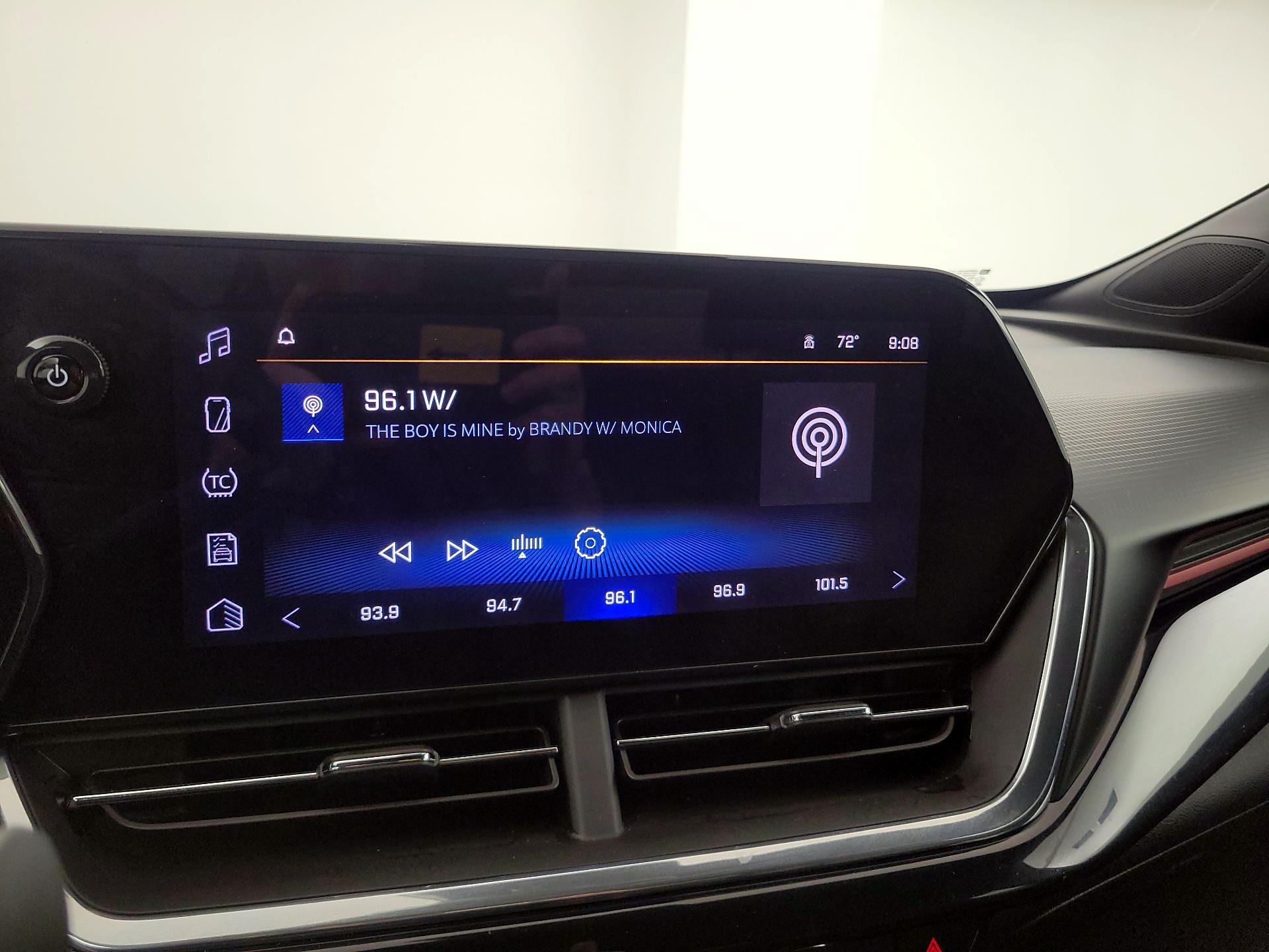 Thumbnail: 2024 Chevrolet Trax - 15