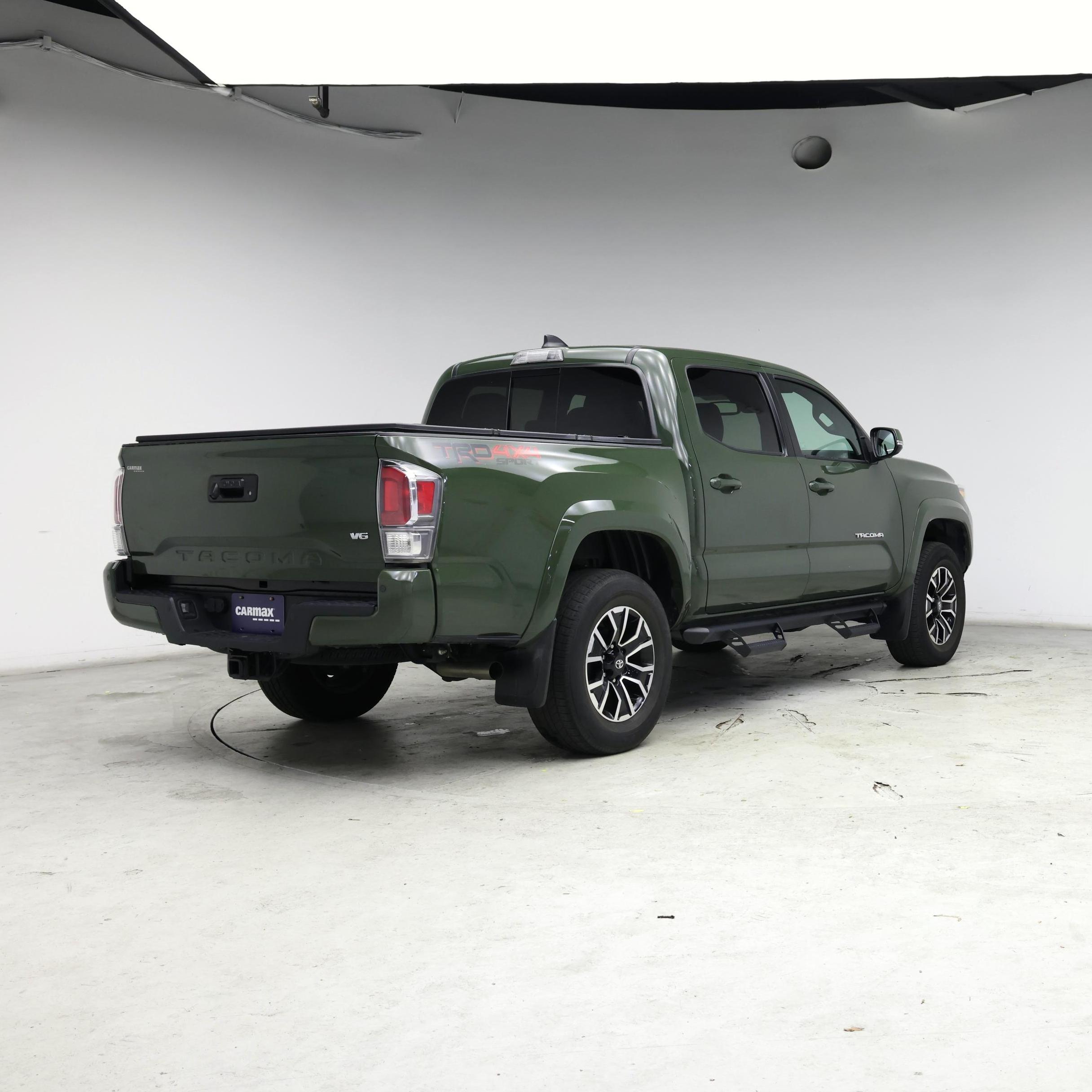 Thumbnail: 2022 Toyota Tacoma - 8