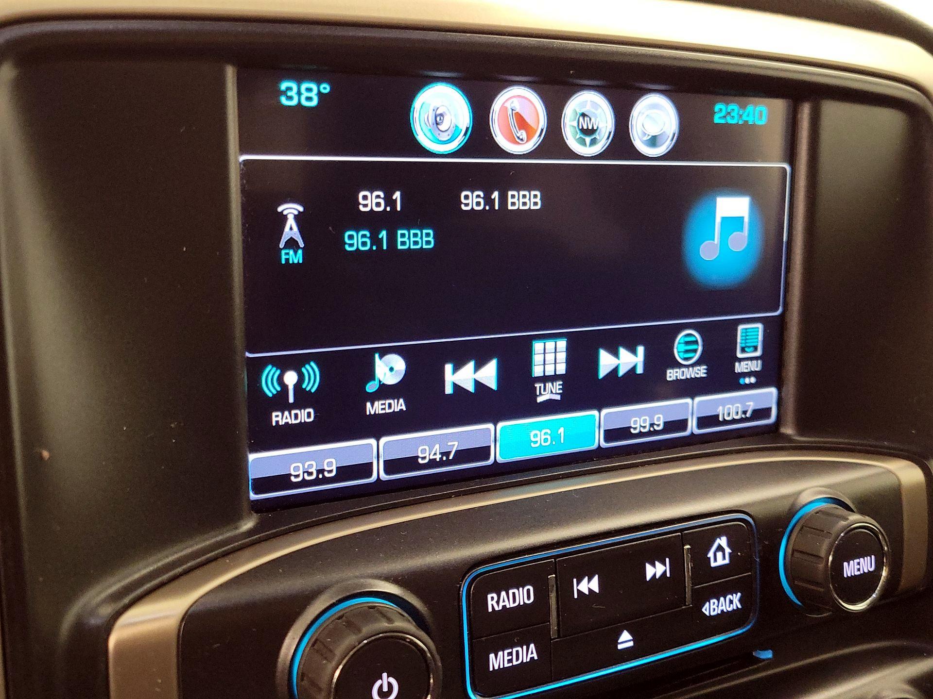 Thumbnail: 2019 GMC Sierra 2500 - 16