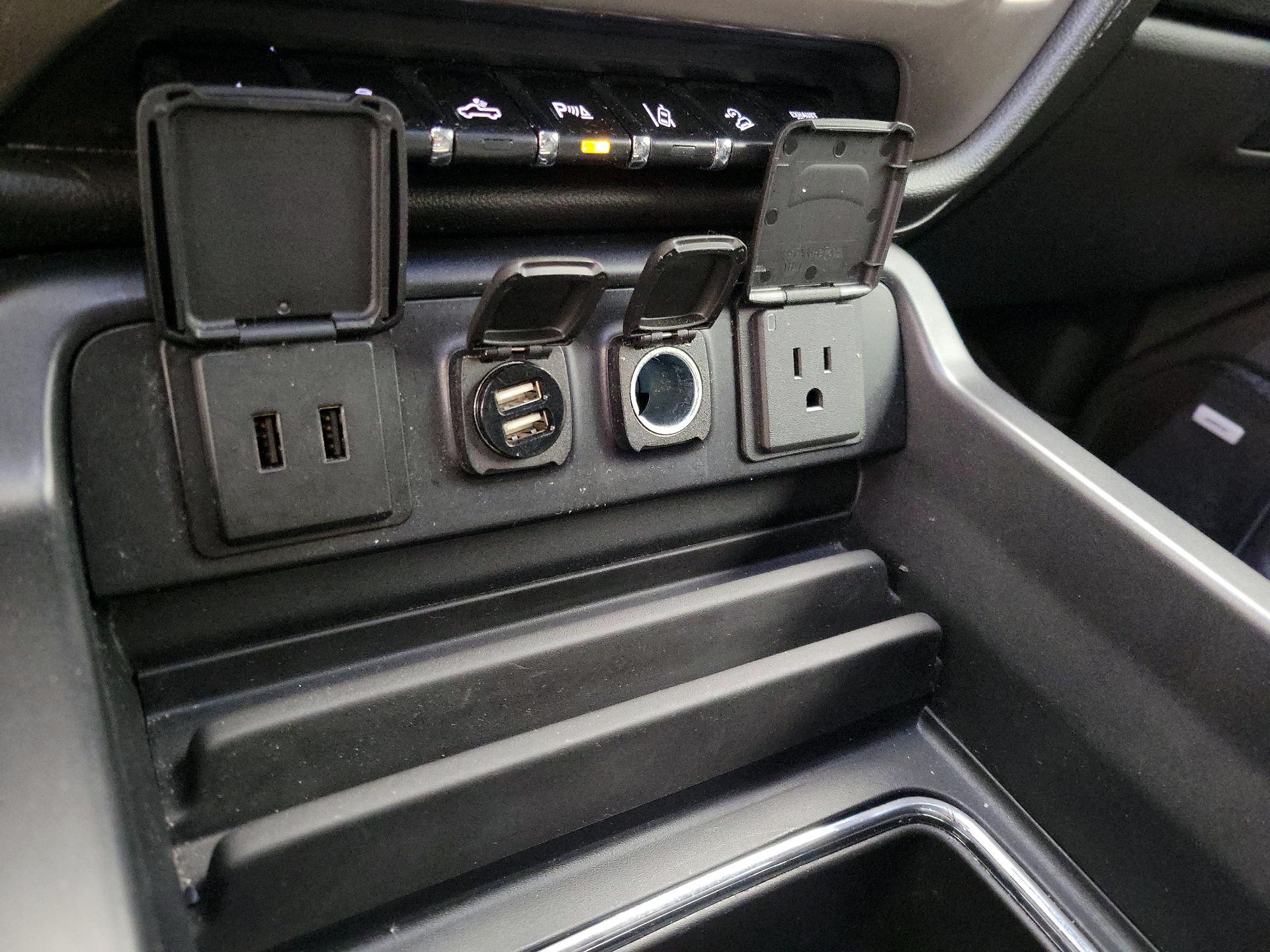 Thumbnail: 2019 GMC Sierra 2500 - 19