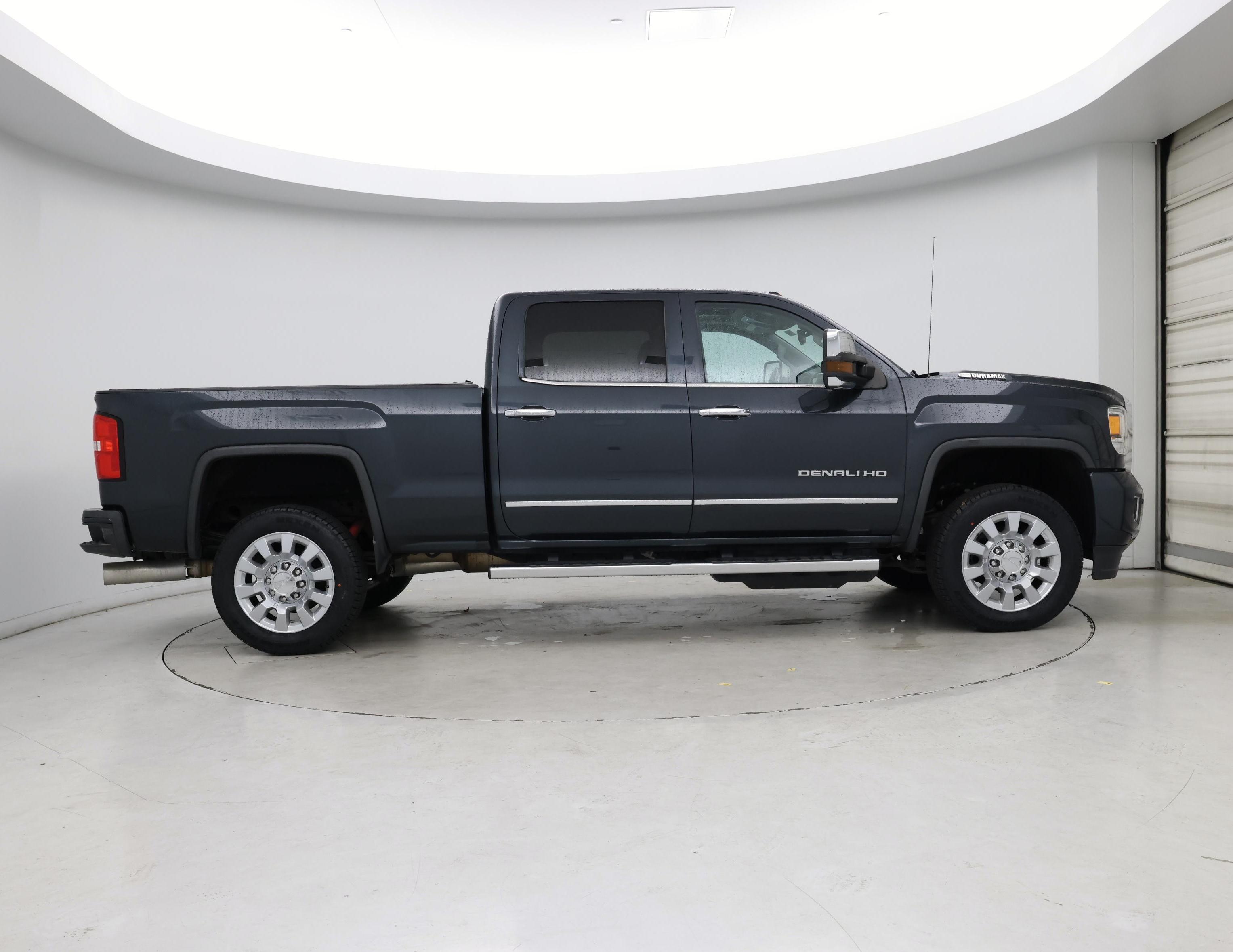 Thumbnail: 2019 GMC Sierra 2500 - 7