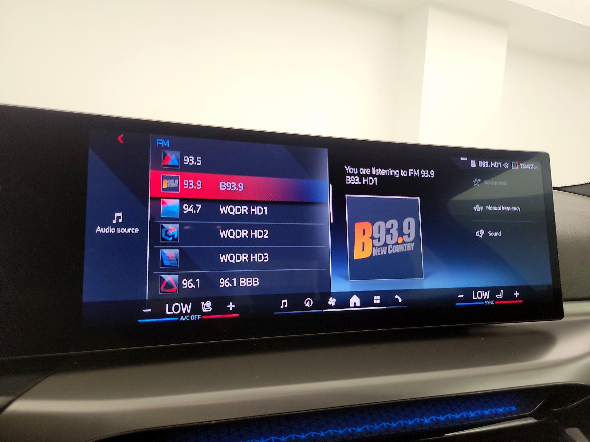 Thumbnail: 2025 BMW 2 Series - 16