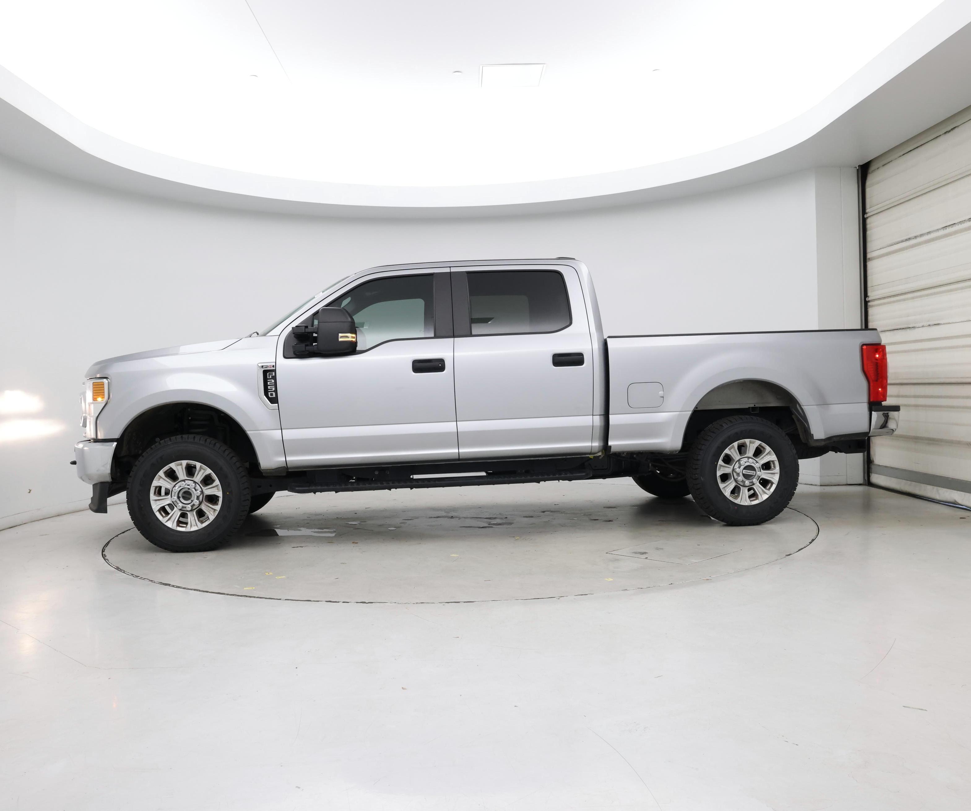 Thumbnail: 2022 Ford F-250 - 3