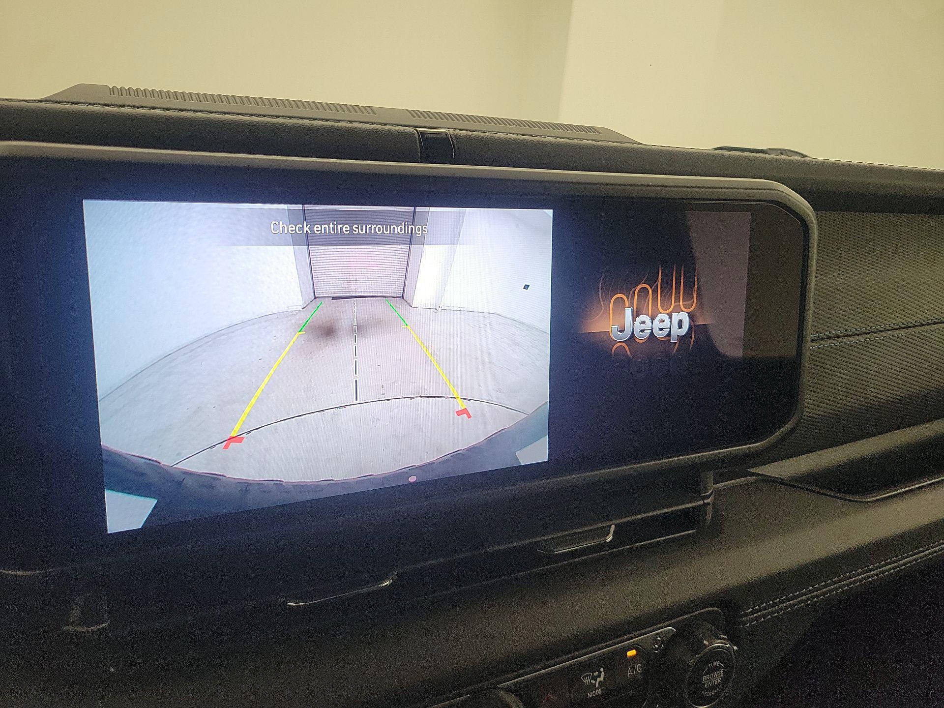 Thumbnail: 2024 Jeep Wrangler - 14