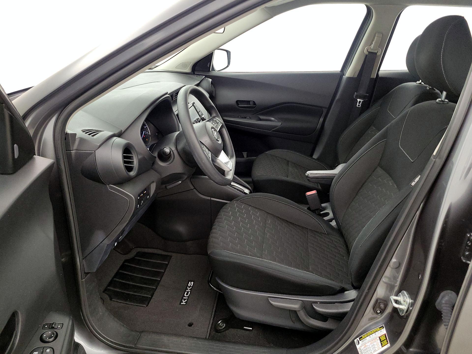 Thumbnail: 2021 Nissan Kicks - 11