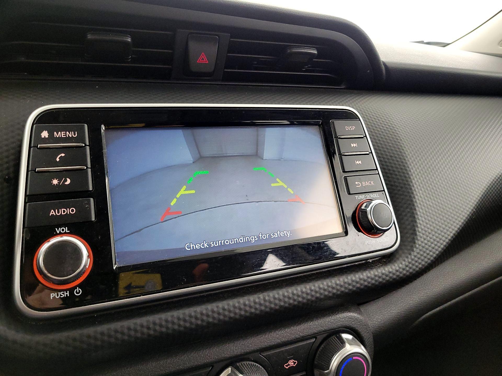 Thumbnail: 2021 Nissan Kicks - 14