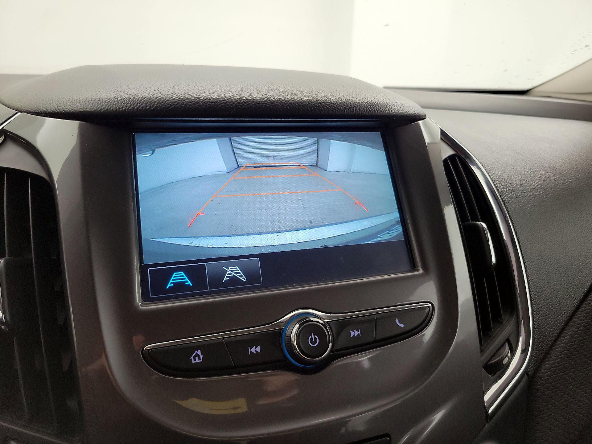 Thumbnail: 2018 Chevrolet Cruze - 14