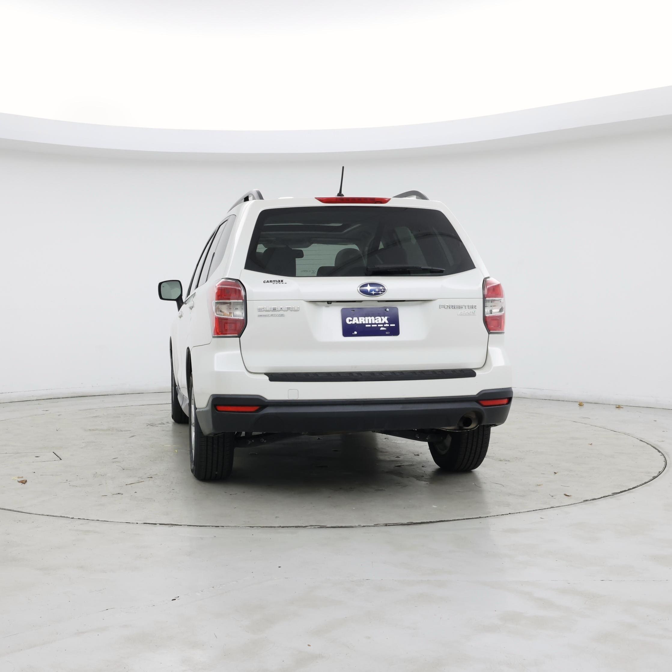 Thumbnail: 2015 Subaru Forester - 6