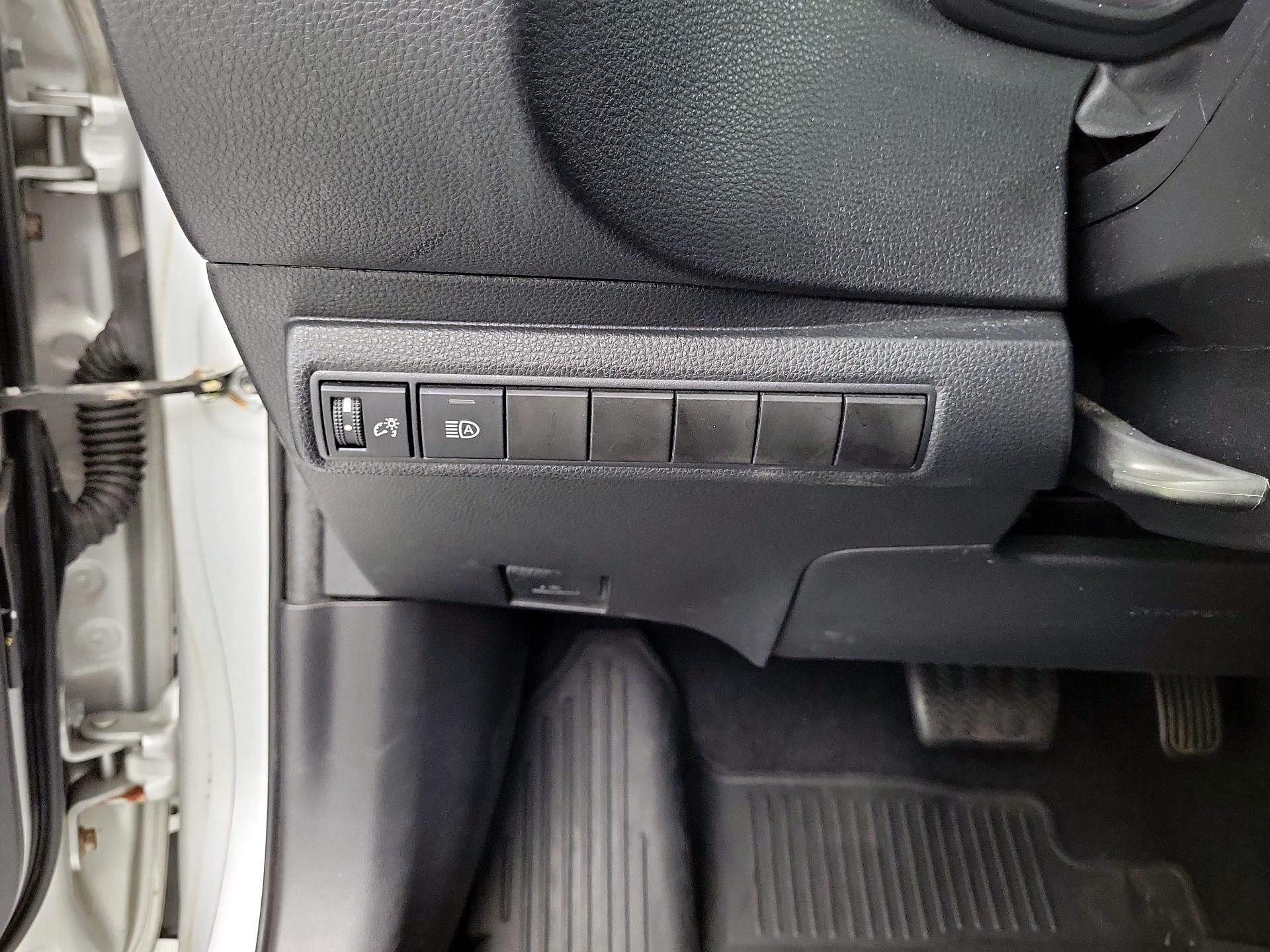 Thumbnail: 2020 Toyota Corolla - 11