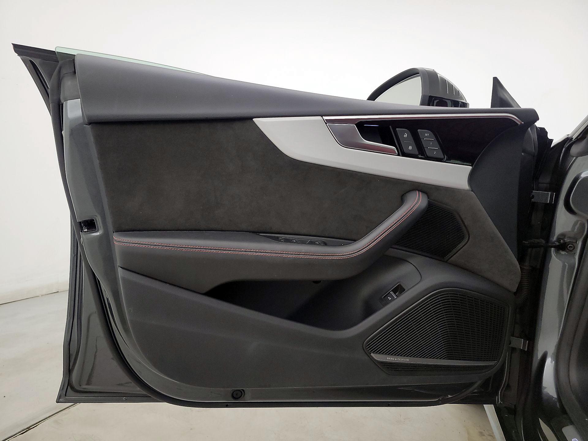 Thumbnail: 2021 Audi S5 - 12