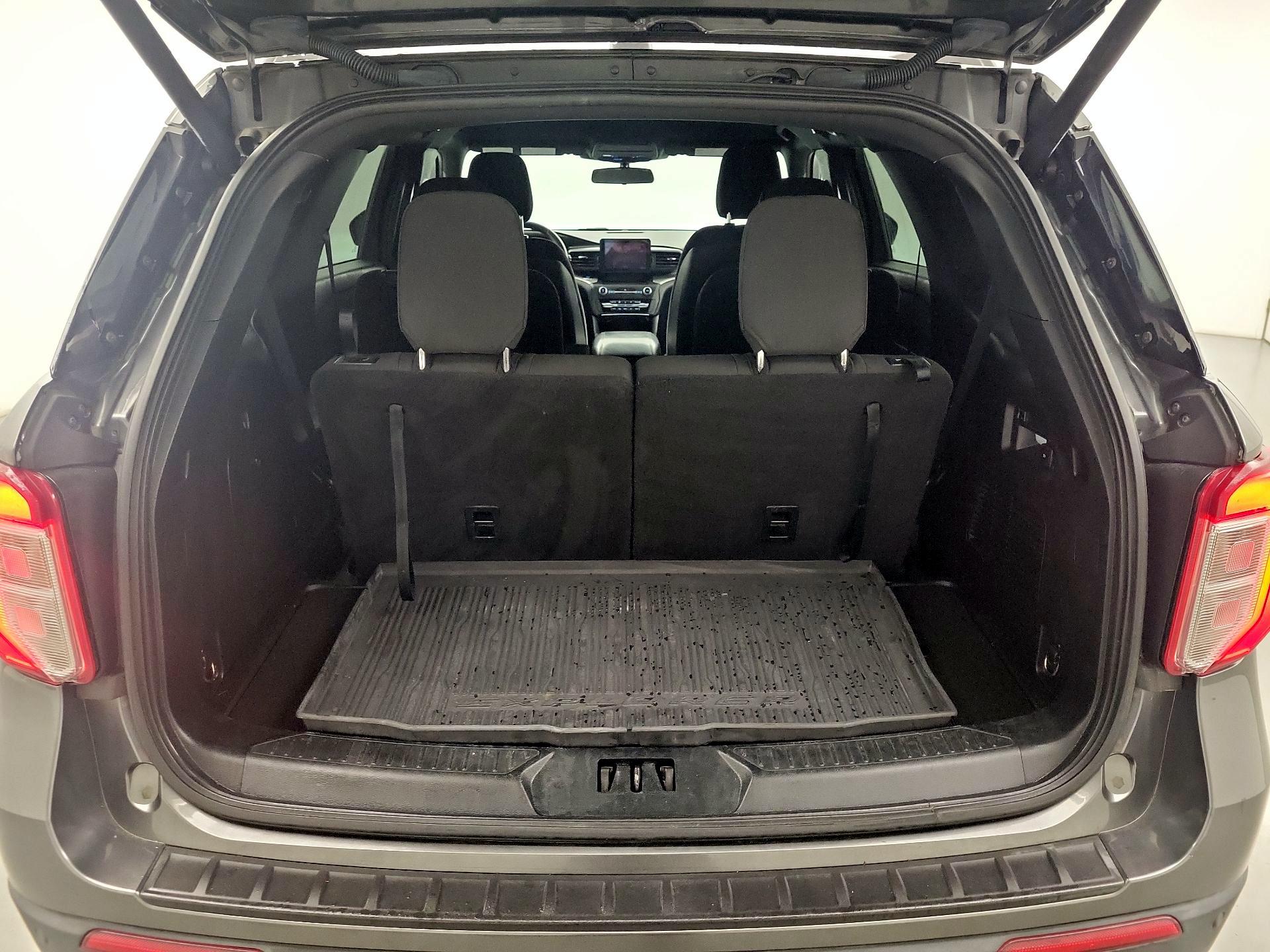 Thumbnail: 2020 Ford Explorer - 19