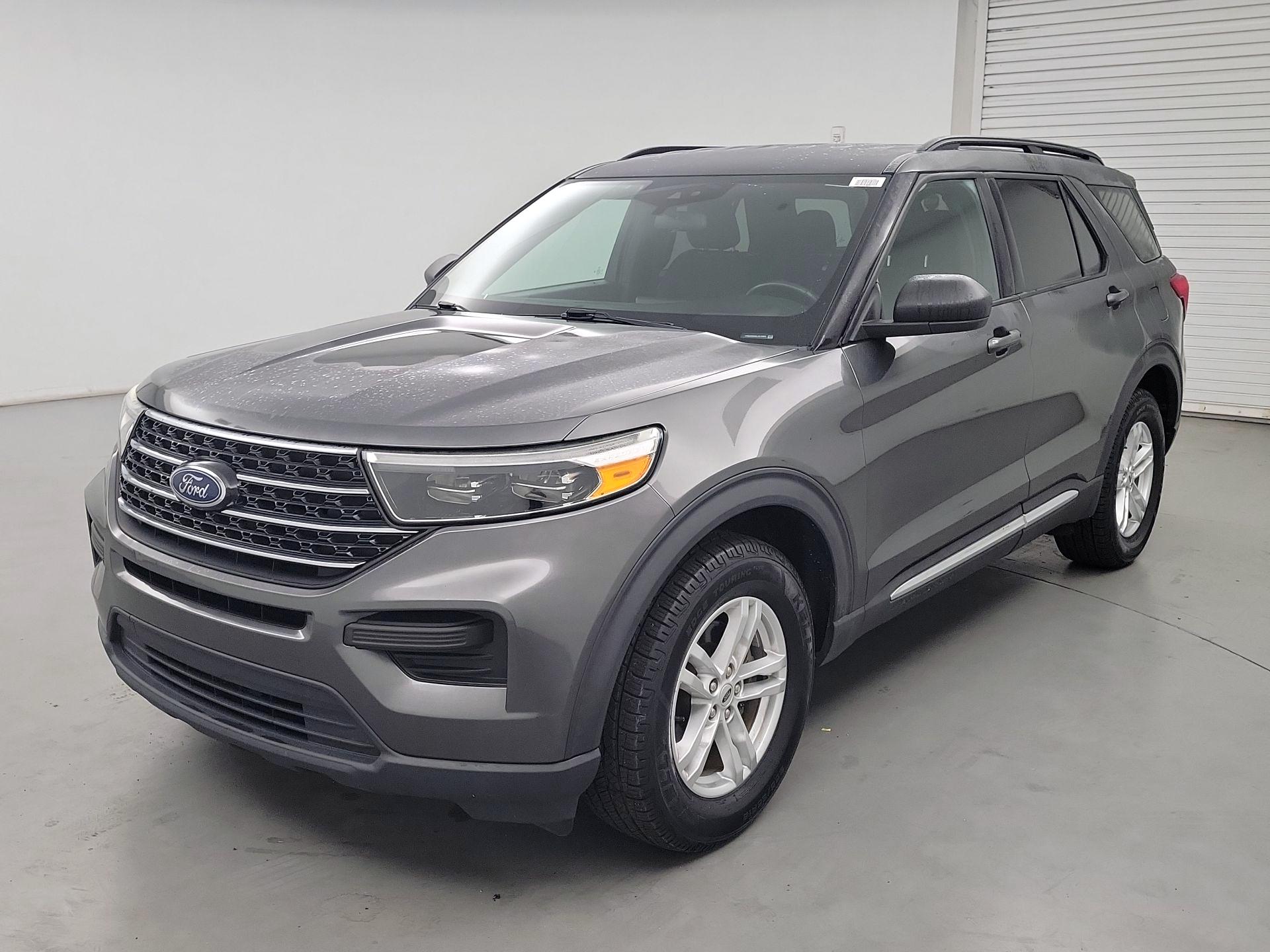 Thumbnail: 2020 Ford Explorer - 3