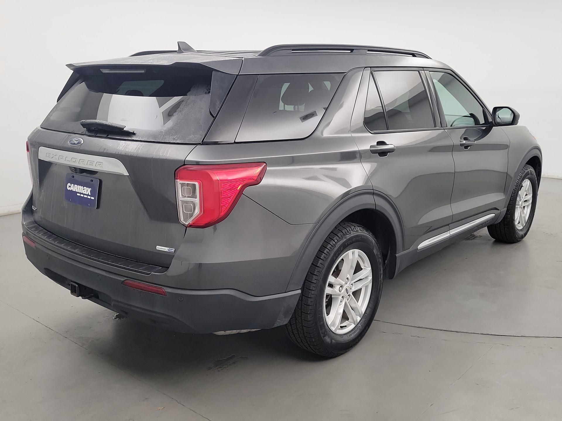 Thumbnail: 2020 Ford Explorer - 5