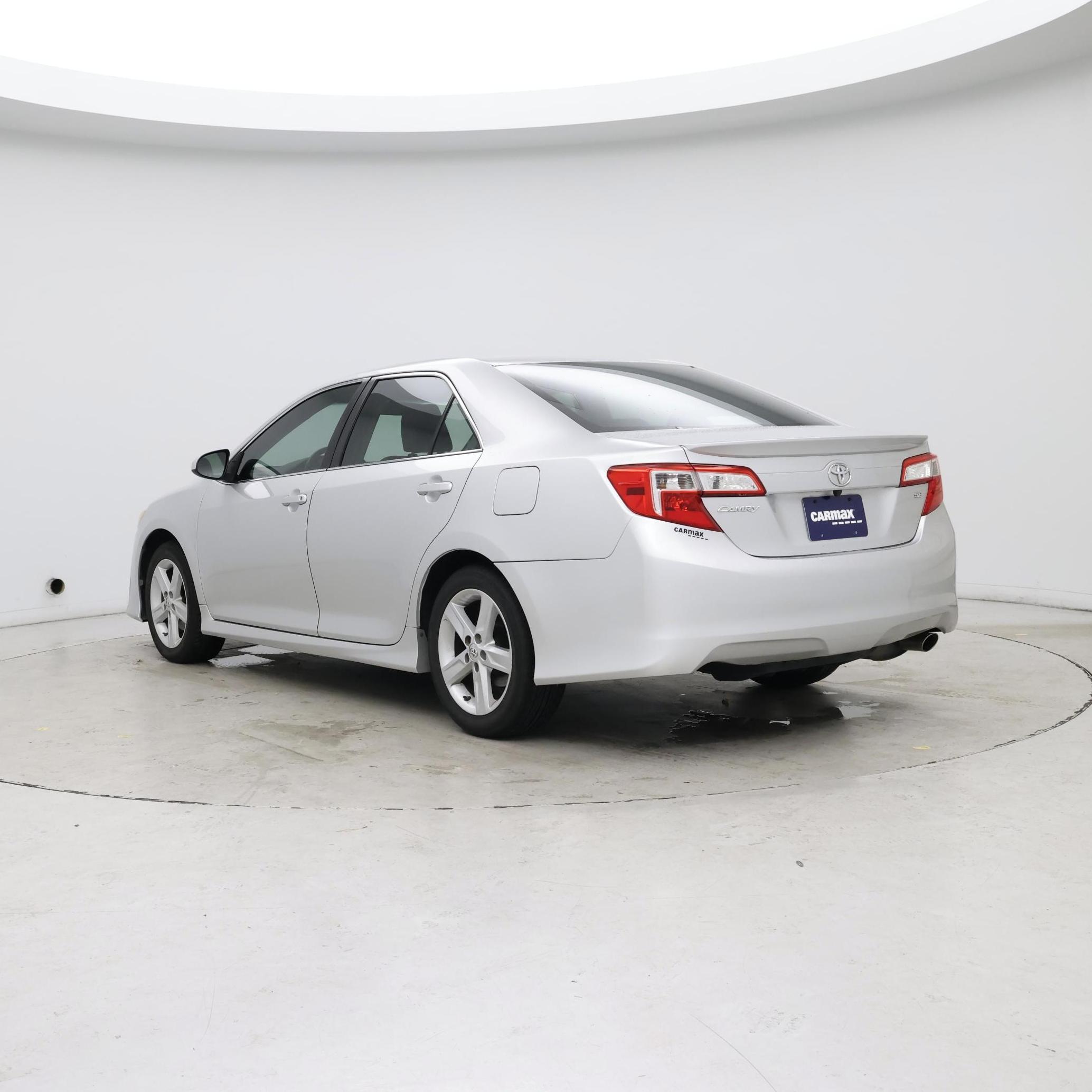 Thumbnail: 2014 Toyota Camry - 2