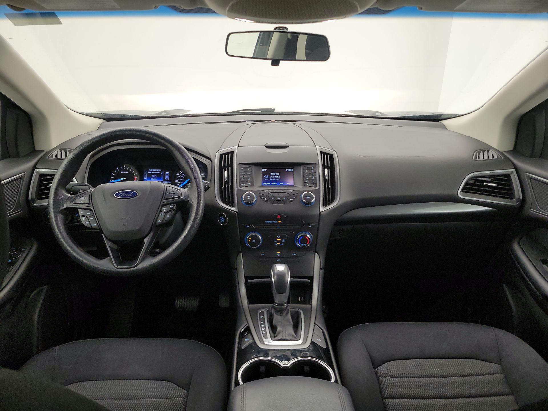 Thumbnail: 2016 Ford Edge - 9