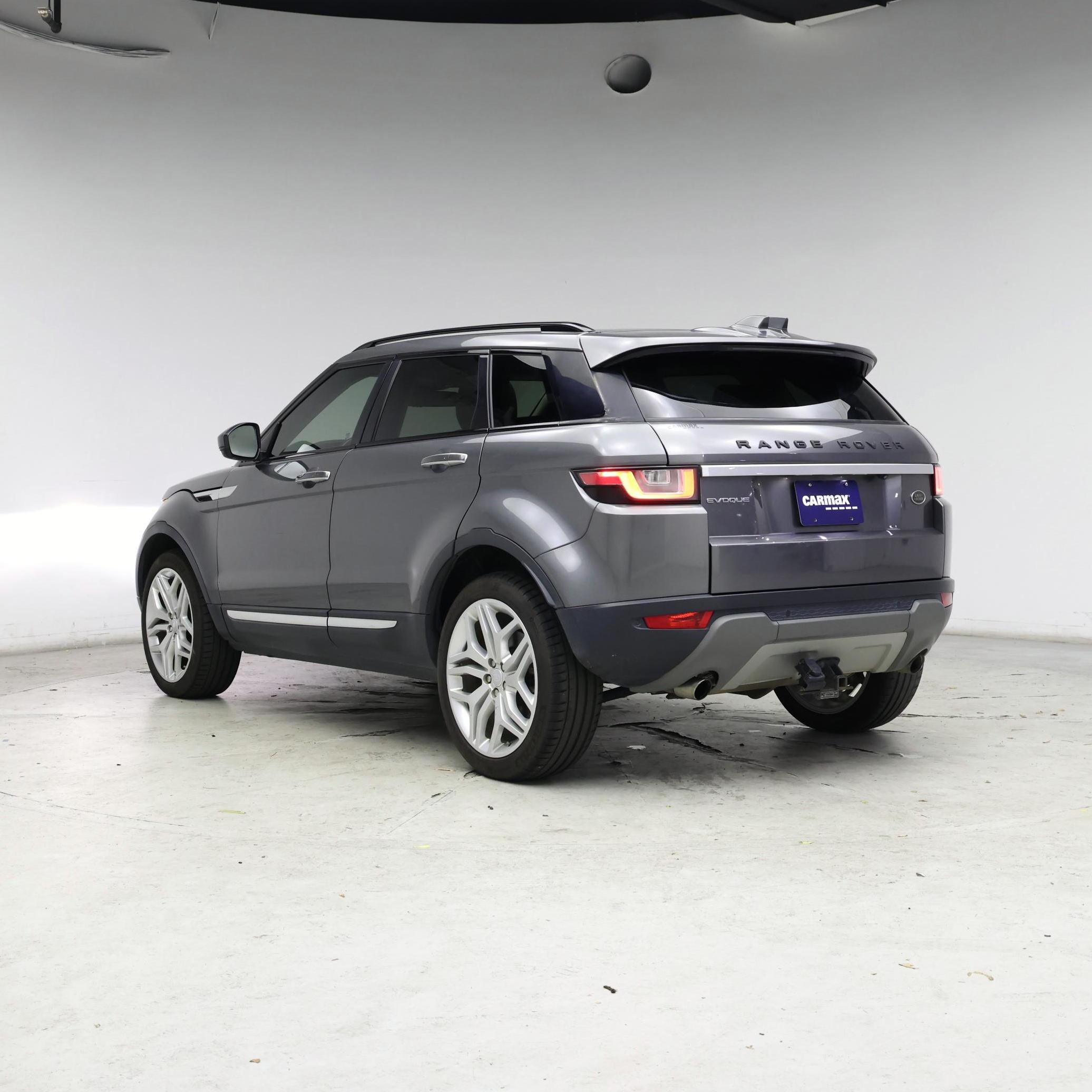 Thumbnail: 2018 Land Rover Range Rover Evoque - 2