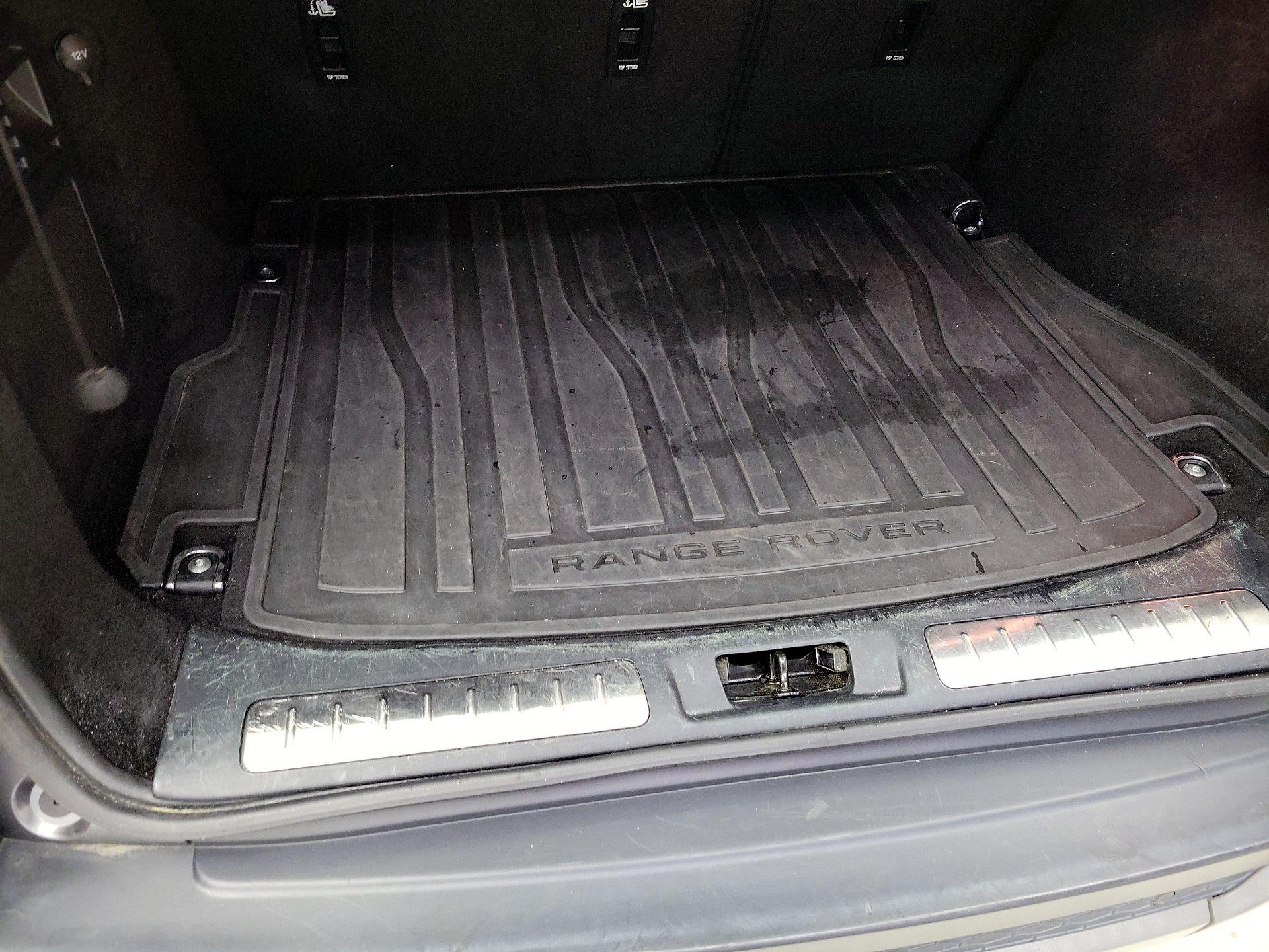 Thumbnail: 2018 Land Rover Range Rover Evoque - 20