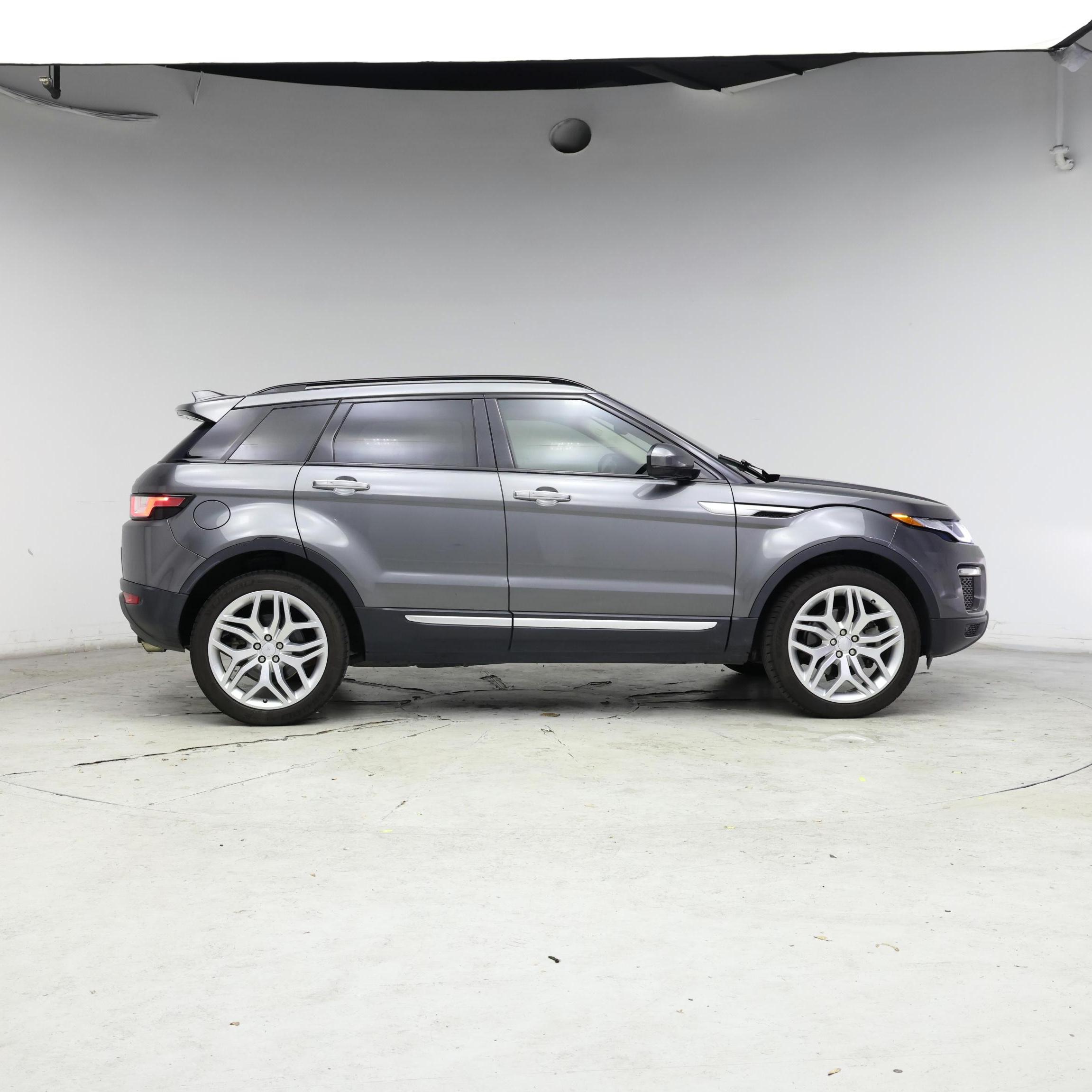 Thumbnail: 2018 Land Rover Range Rover Evoque - 7